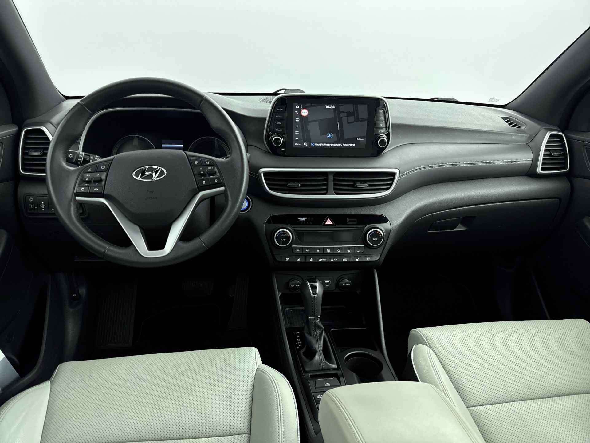 Hyundai Tucson 1.6 T-GDI Premium // 1e EIGENAAR // PANORAMA // STOELVENTILATIE // - 3/31