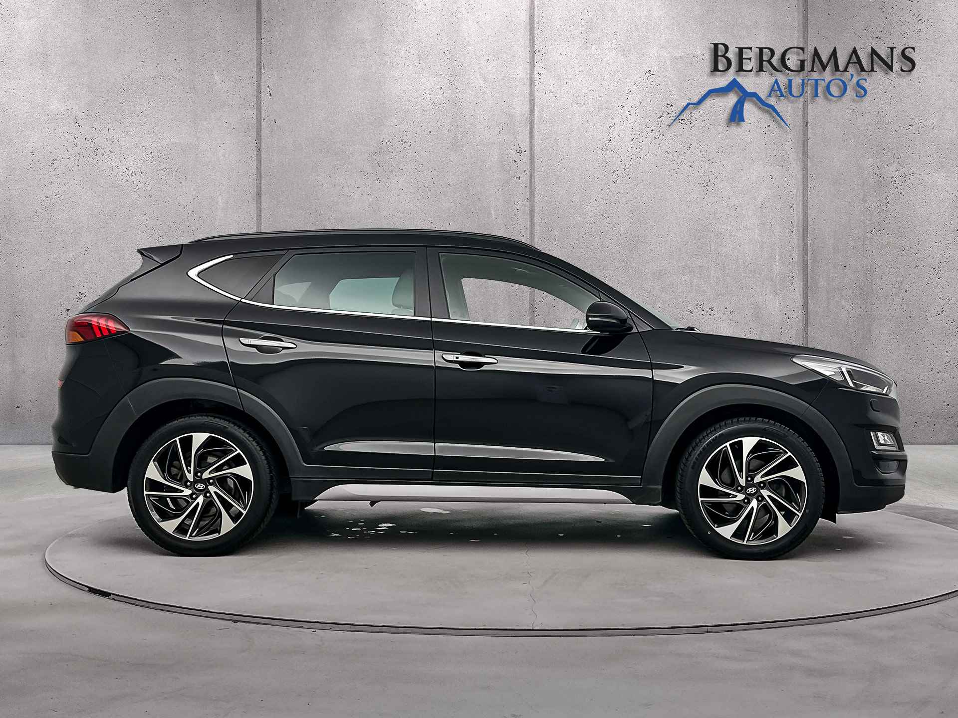 Hyundai Tucson 1.6 T-GDI Premium // 1e EIGENAAR // PANORAMA // STOELVENTILATIE // - 10/31