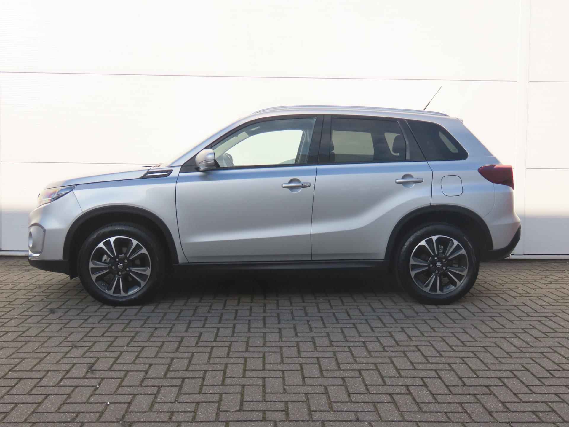 Suzuki VITARA 1.4 Boosterjet Style Smart Hybrid/ Navigatie/ Climate controle/ Cruise controle - 7/29