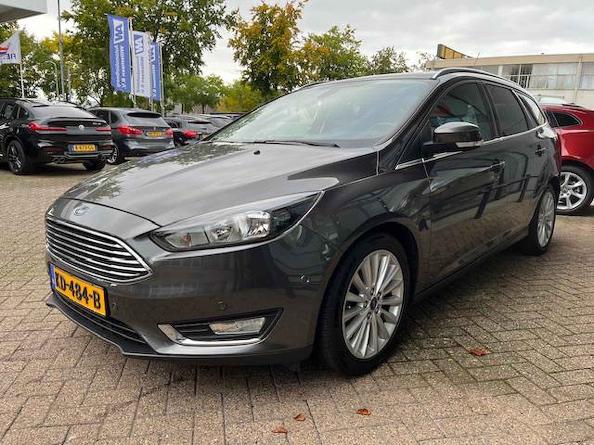 Ford Focus Wagon 1.0 Titanium - 6/18