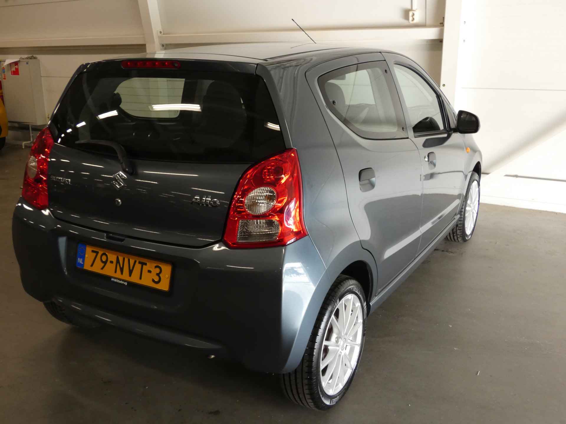 Suzuki Alto 1.0 Spirit Unieke kilometerstand 1st eigenaar | Lichtmetalen Velgen | Elektrische Ramen - 12/35