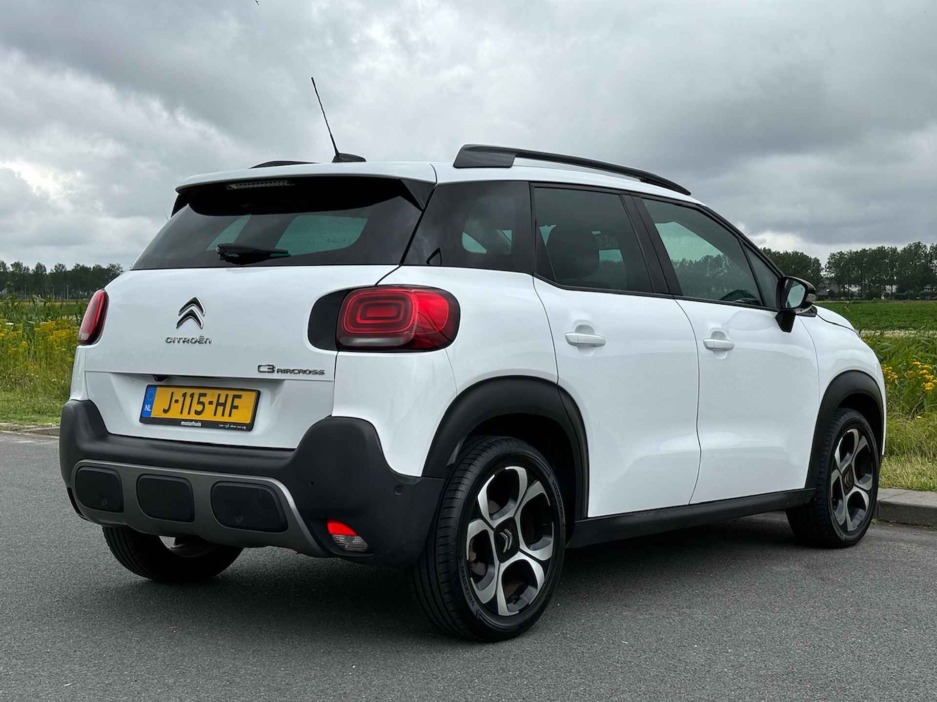 Citroen C3 Aircross | SHINE | 110 PK | NAVIGATIE | CAMERA | KEYLESS | HIFI-SYSTEEM | - 2/26