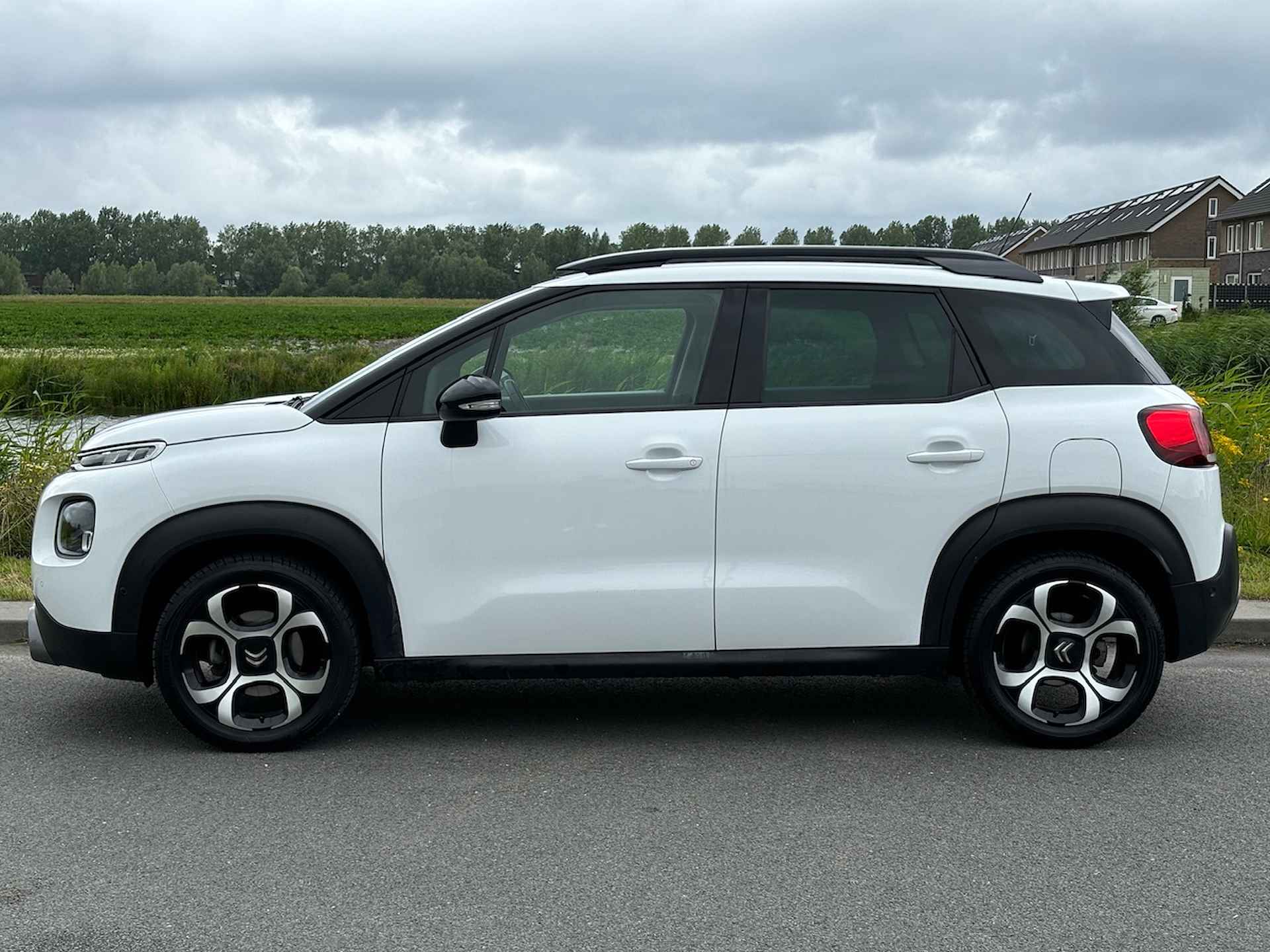 Citroen C3 Aircross | SHINE | 110 PK | NAVIGATIE | CAMERA | KEYLESS | HIFI-SYSTEEM | - 3/26