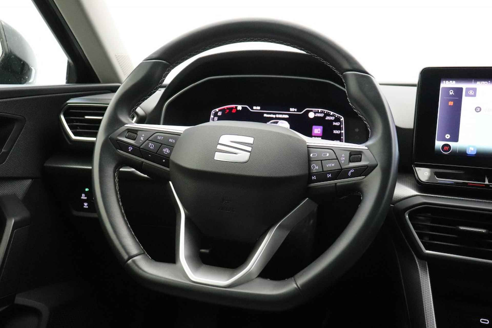 SEAT Leon ST 1.0 TSI Business Intense - Digital Cockpit, Navi - 10/26