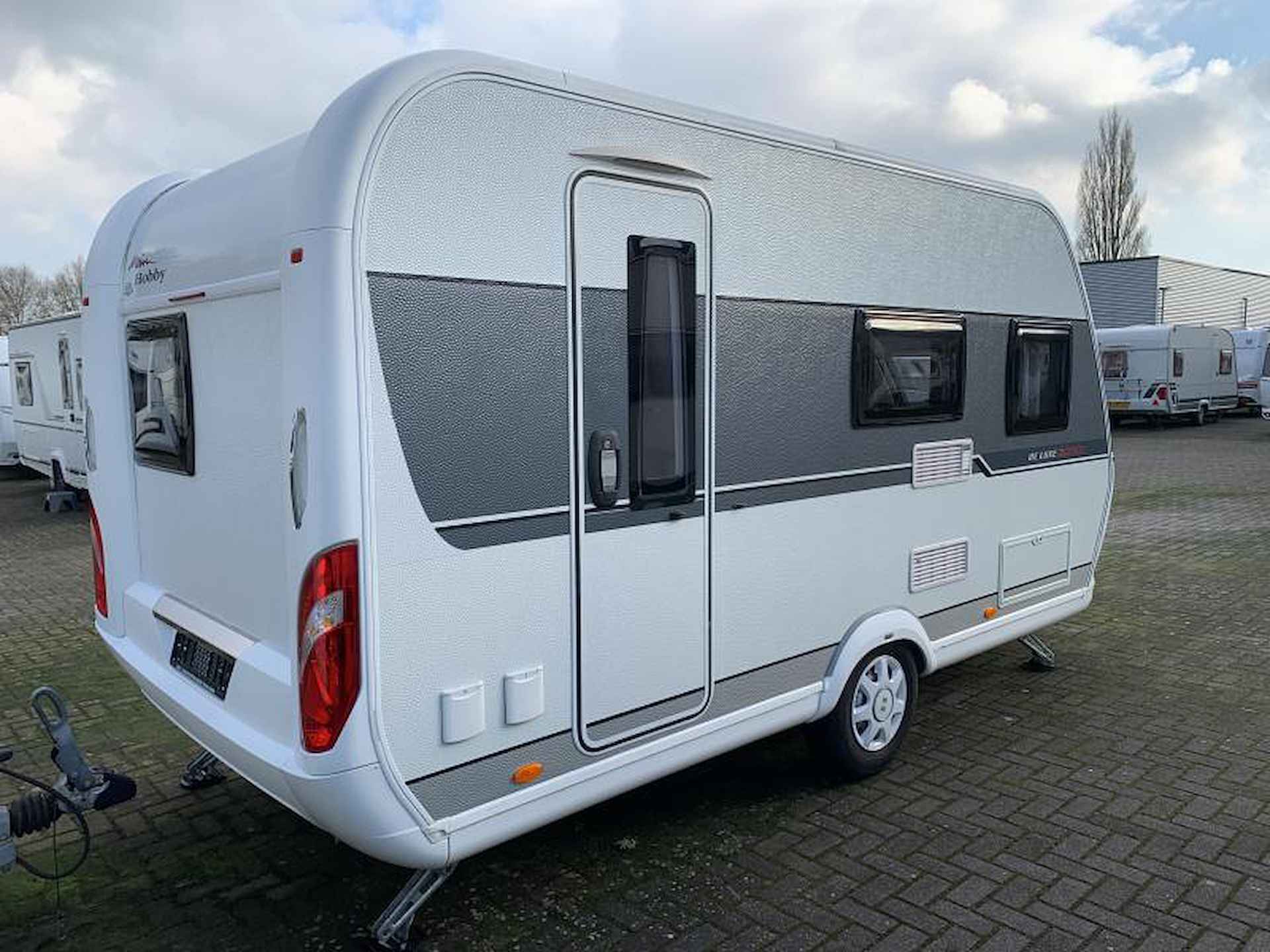 Hobby De Luxe Edition 440 SF Fietsendrager/Voortent - 3/12