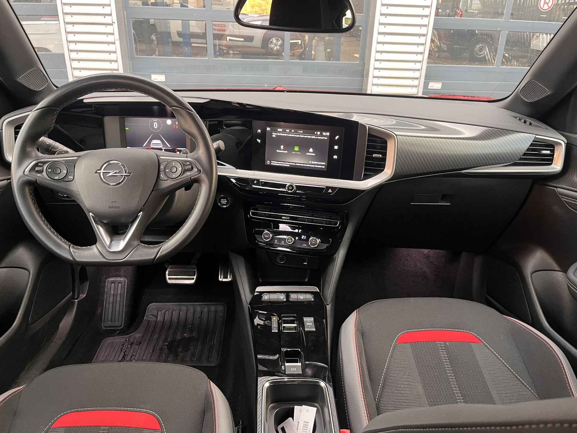 Opel Mokka 1.2 Turbo Level 4 GS 130pk | Navi via App | Camera | Climate control | Sportstoelen | Carplay | Digitaal display | PDC V+A | LMV 17 inch - 3/23