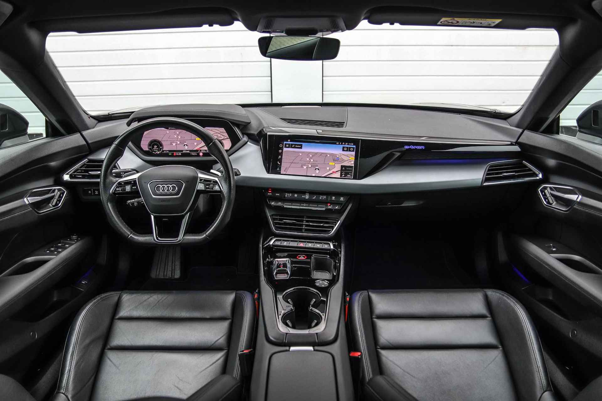 Audi e-tron GT 476pk quattro Edition ZERO 93 kWh | Leder | 21" LMV | Panoramadak - 4/48