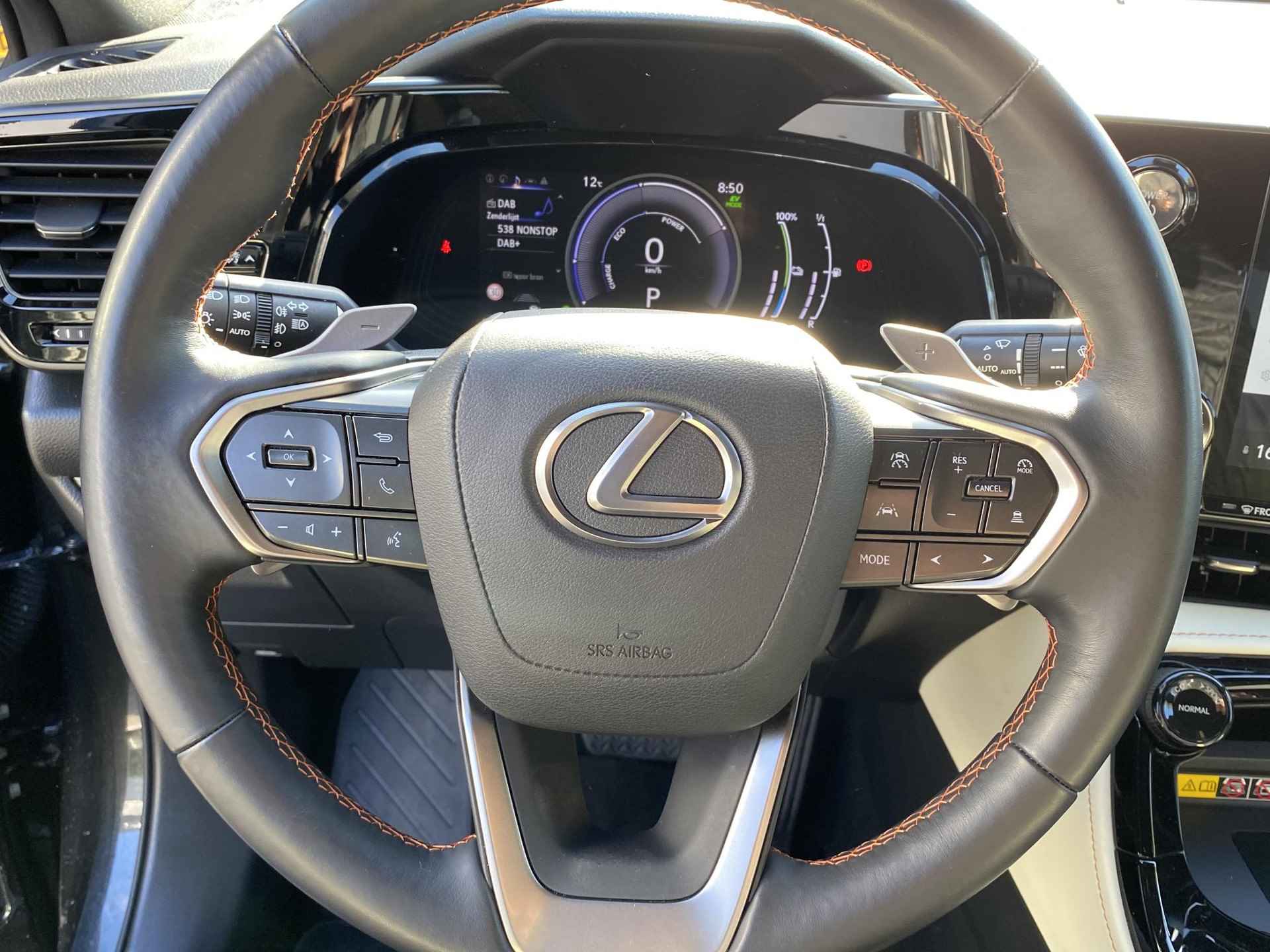 Lexus NX 450h+ AWD Business plus STOELVERW STUURVERW LEDER PARK-SENSOR EL-ACHTERKLEP APPLE-CARPLAY/ANDROID-AUTO - 21/36