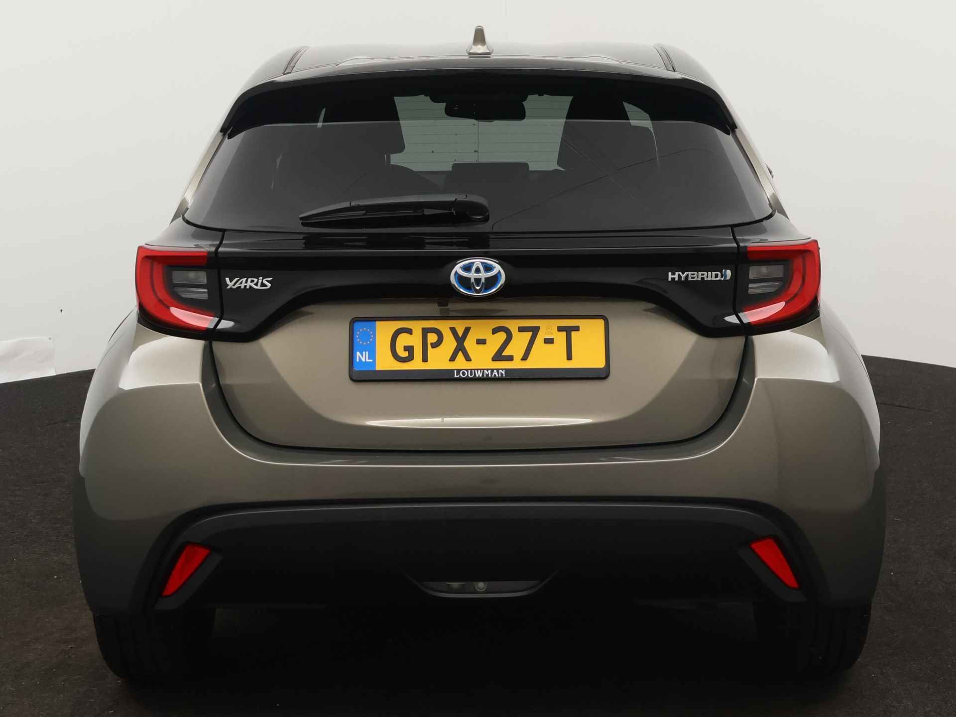 Toyota Yaris 1.5 Hybrid Active Luxury | Head-up Display | Stoel -/ Stuurverwarming | Parkeercamera | Rogier Heemskerk 7-11 - 30/41