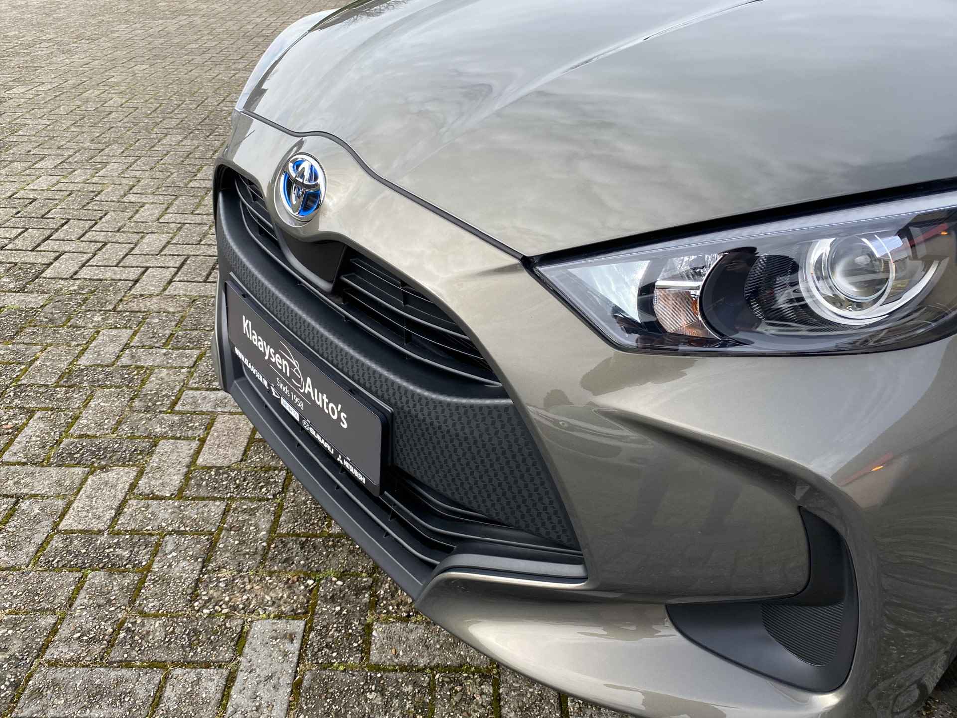 Toyota Yaris 1.5 Hybrid Active AUT. | 1e eigenaar | dealer onderhouden | navigatie | camera | adaptieve cruise | incl. BTW - 15/41