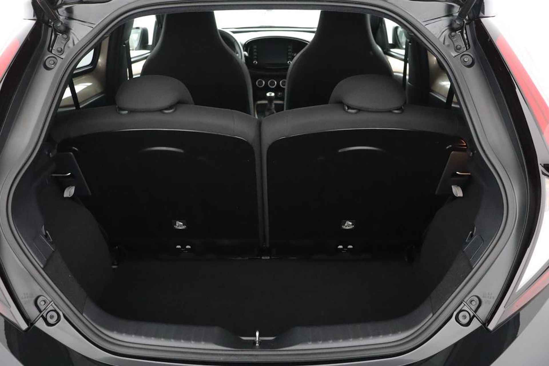 Toyota Aygo X 1.0 VVT-i MT Pulse | Apple Carplay/Android Auto | Stoelverwarming | allseasons banden | - 23/45