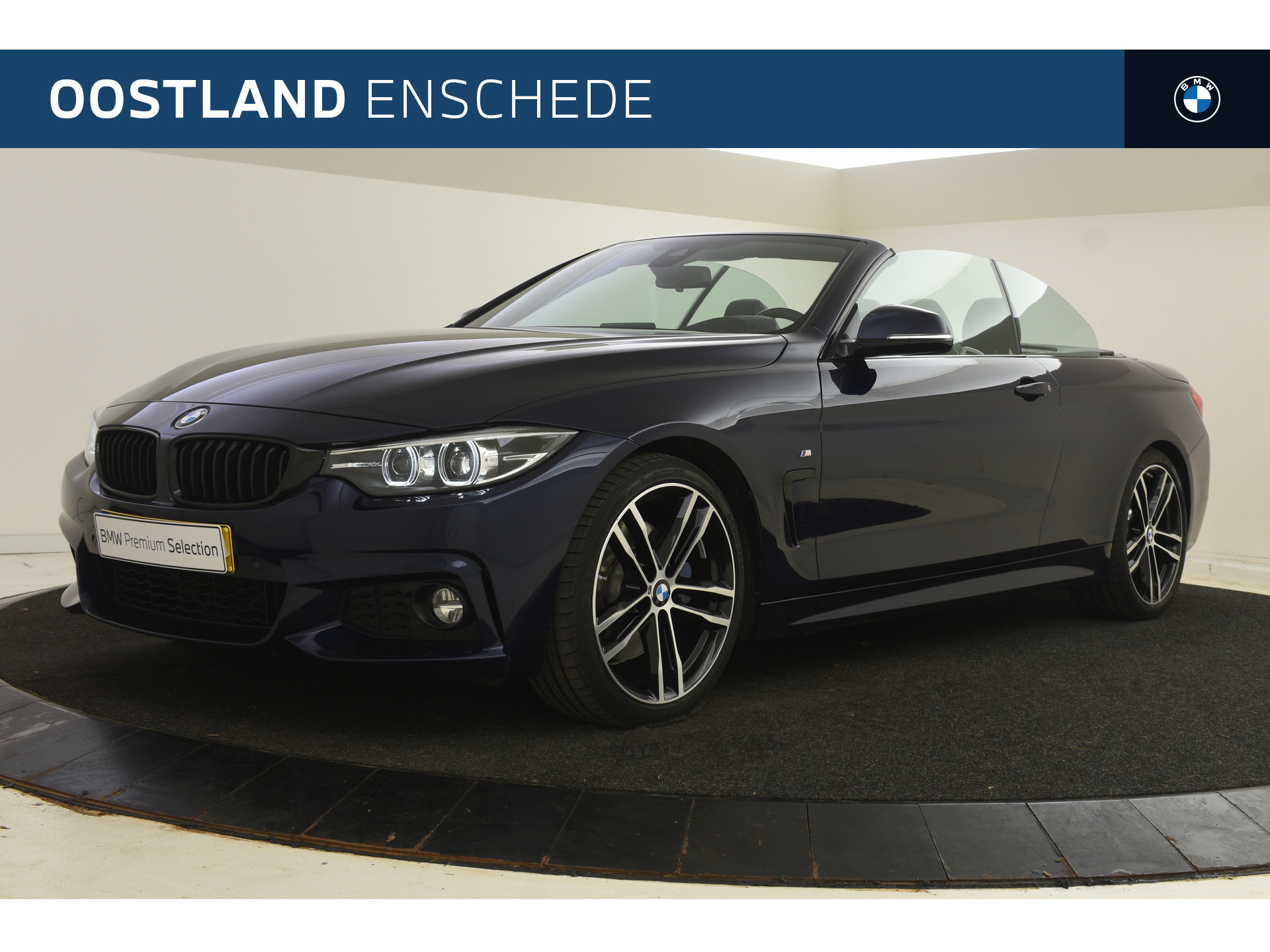 BMW 4 Serie Cabrio 420i High Executive M Sport Automaat / Sportstoelen / Achteruitrijcamera / Head-Up / Park Assistant / Navigatie Professional / LED / Stoelverwarming