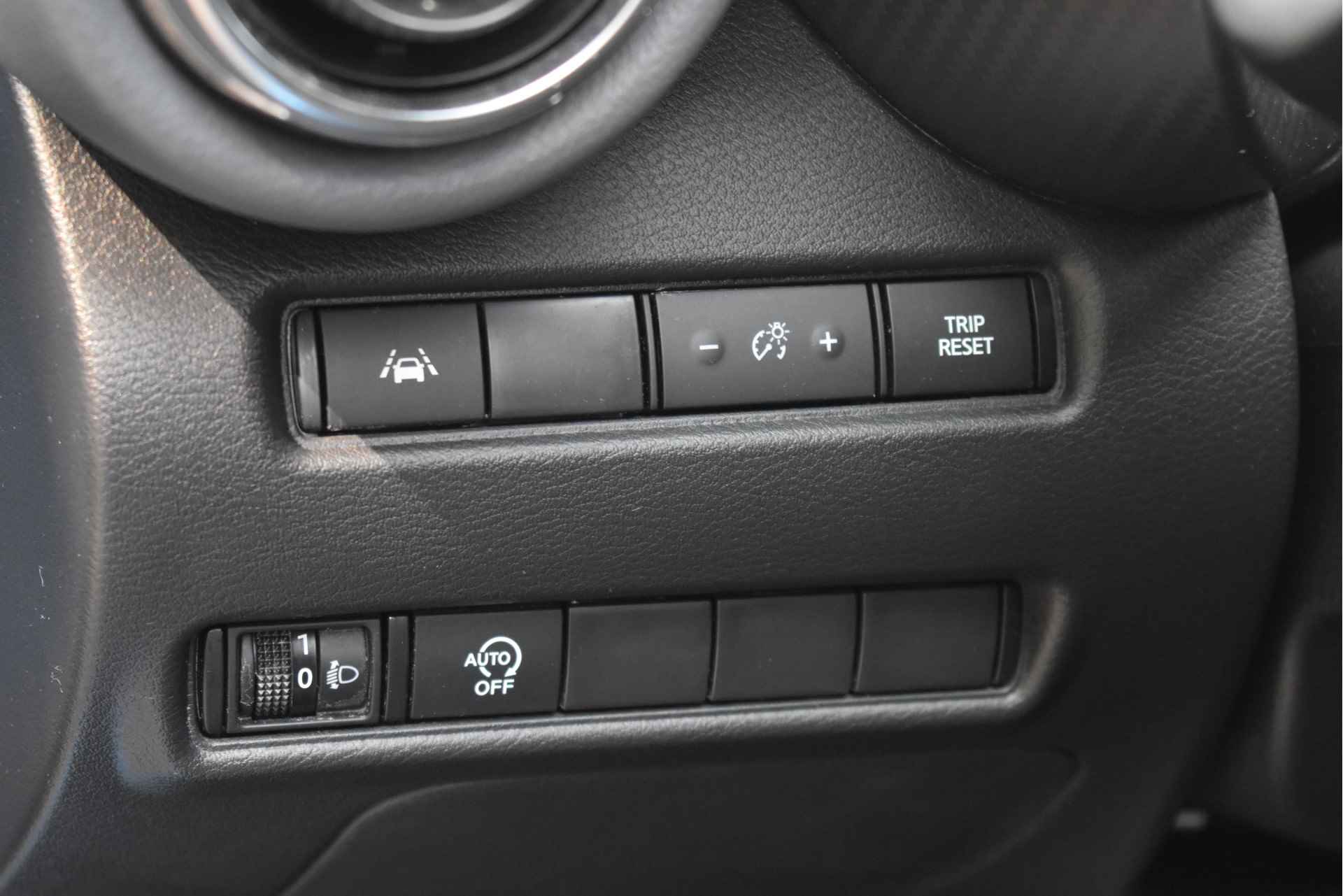 Nissan Juke 1.0 DIG-T N-Connecta Two-Tone | Keyless | Camera | Carplay | Cruise Contr | DAB | LED / Xenon | LM-Velgen - 17/57
