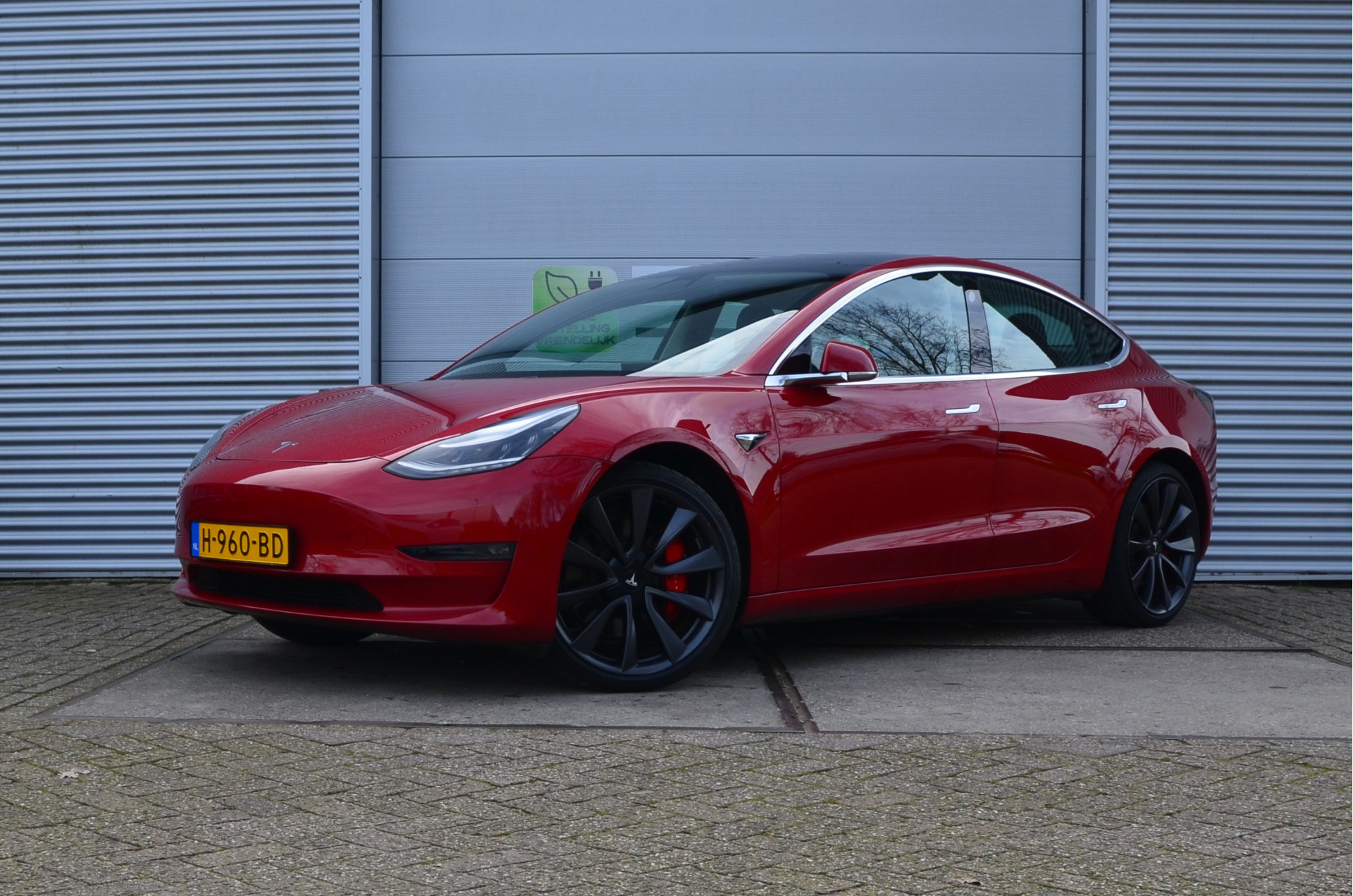 Tesla Model 3 Performance 75 kWh AutoPilot, Rijklaar prijs bij viaBOVAG.nl
