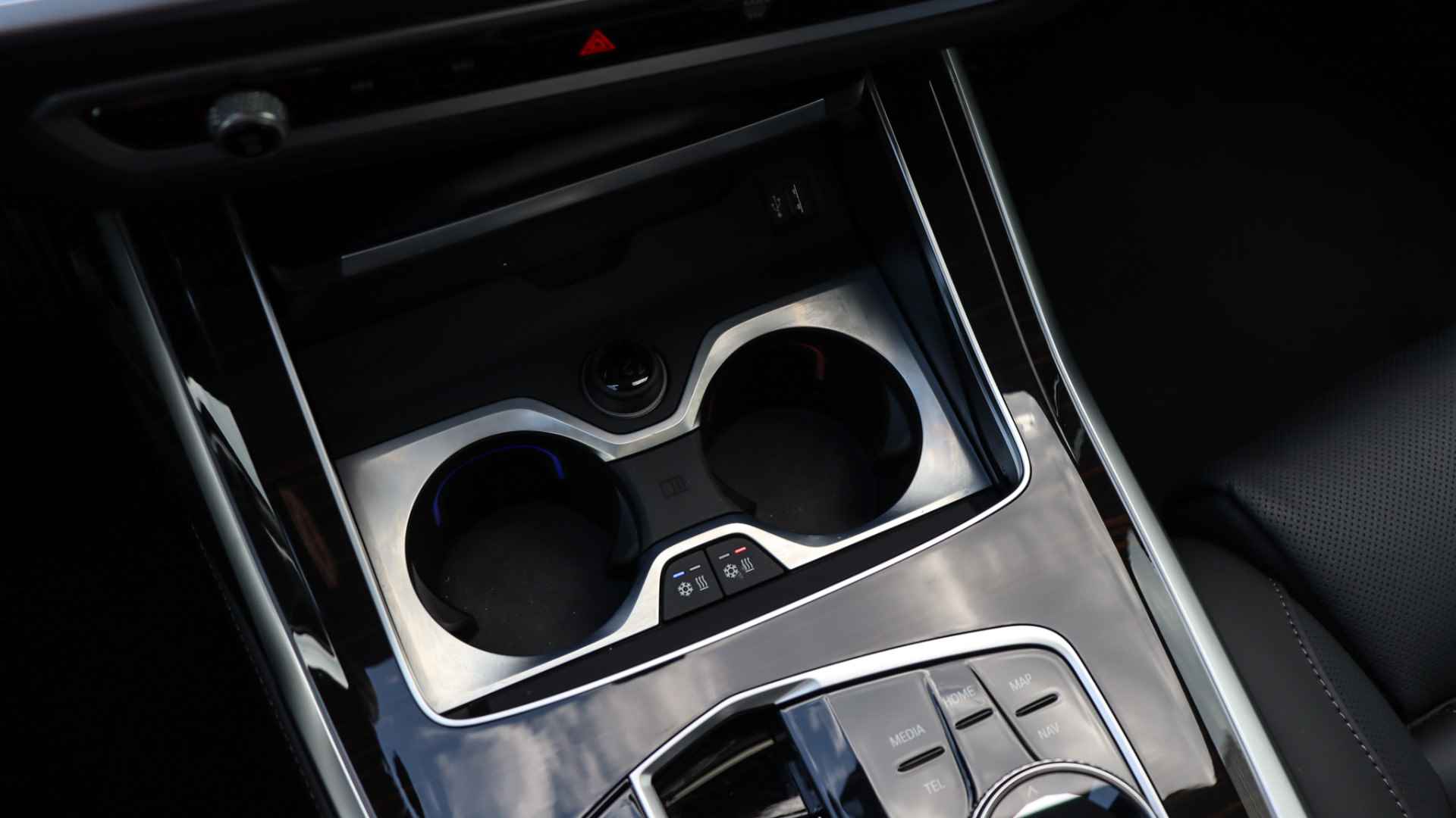 BMW X7 xDrive40i M-Sport Pro 2023 model | Sky Lounge | Massage | Harman/Kardon | Trekhaak | Standkachel - 33/43