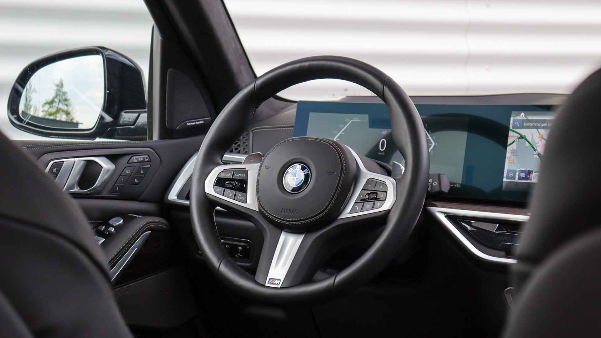 BMW X7 xDrive40i M-Sport Pro 2023 model | Sky Lounge | Massage | Harman/Kardon | Trekhaak | Standkachel - 41/43