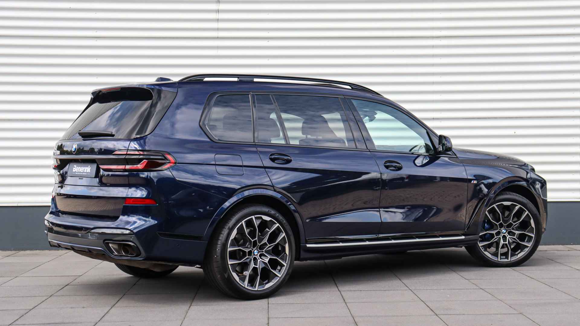 BMW X7 xDrive40i M-Sport Pro 2023 model | Sky Lounge | Massage | Harman/Kardon | Trekhaak | Standkachel - 3/43