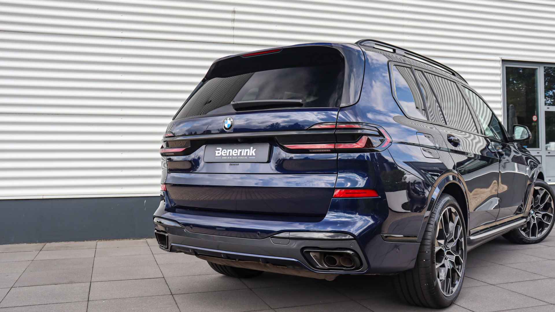 BMW X7 xDrive40i M-Sport Pro 2023 model | Sky Lounge | Massage | Harman/Kardon | Trekhaak | Standkachel - 17/43