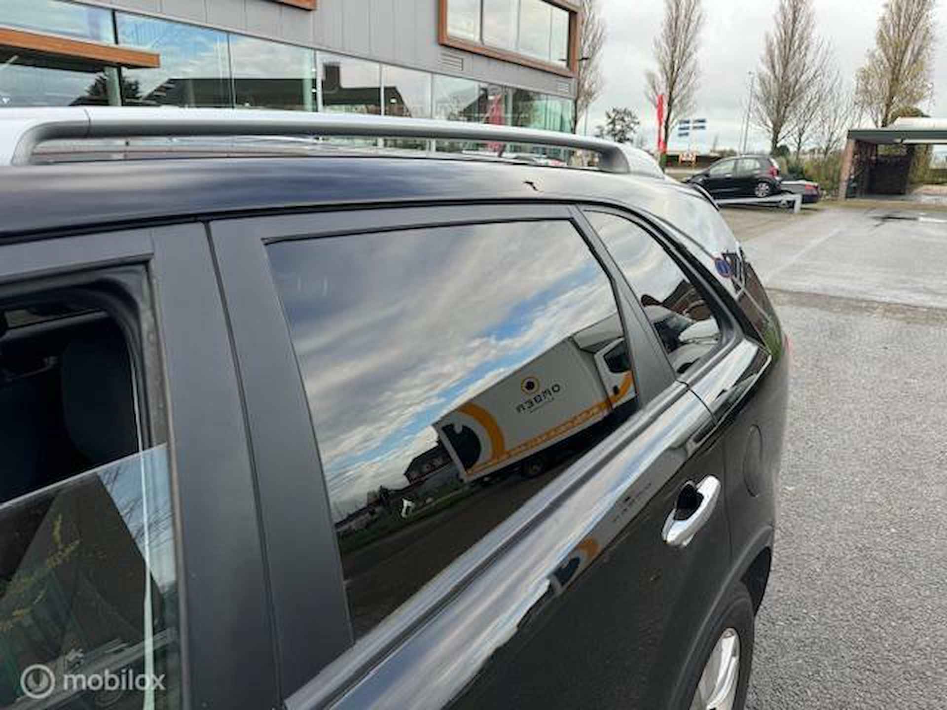 Kia Sorento 2.4 X-ecutivelineline Automaat , Navigatie , Achteruitrij camera , Bluetooth , Climate controle ,  Trekhaak  winterbanden - 9/20