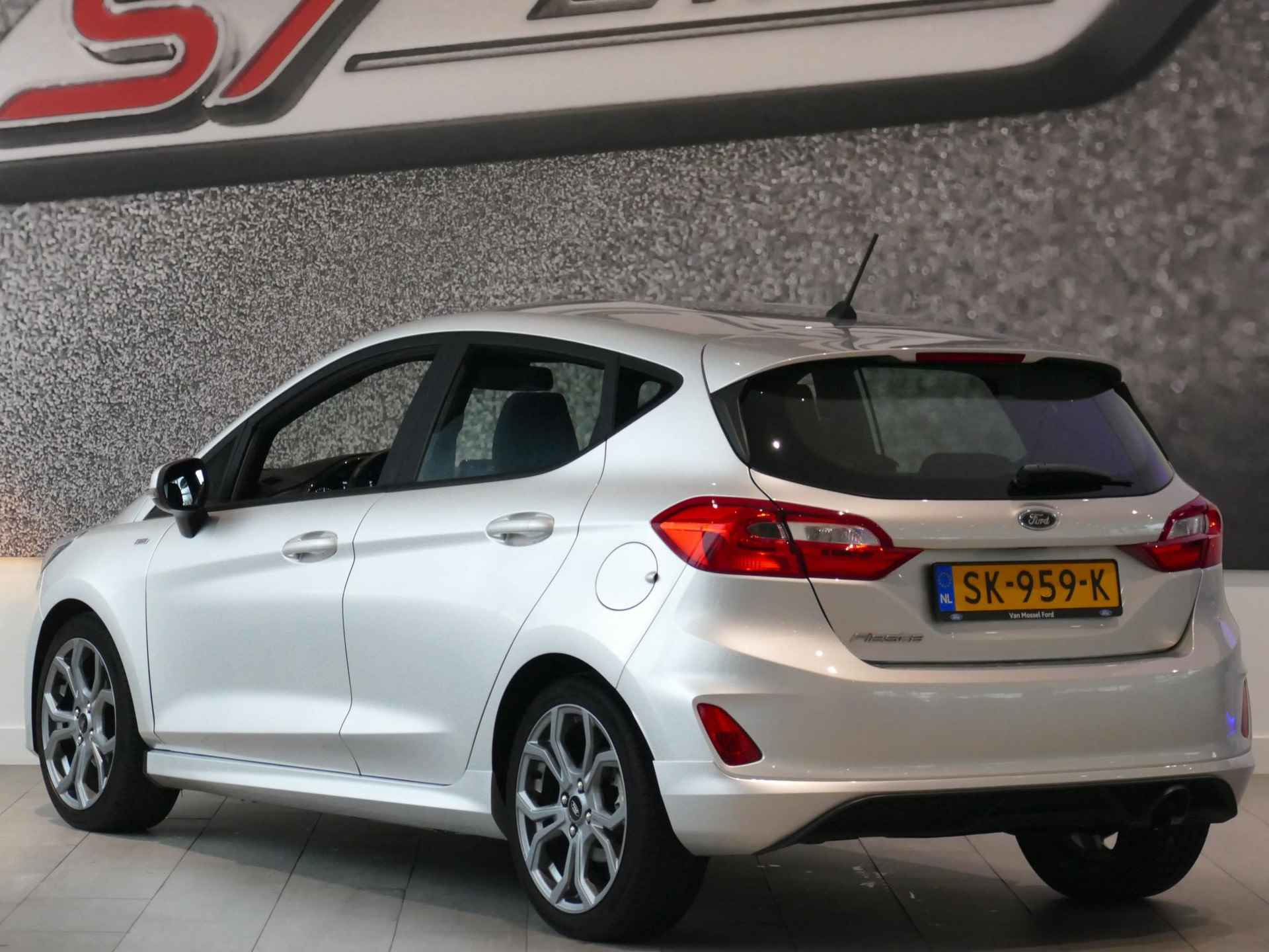 Ford Fiesta 1.0 EcoBoost ST-Line | NAVIGATION PACK | CRUISE CONTROL | - 3/39
