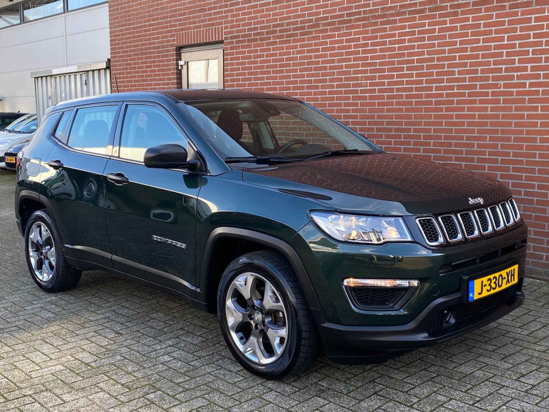 JEEP Compass 1.3T SPORT AIRCO CRUISE TREKHAAK LMV DAB - 21/24