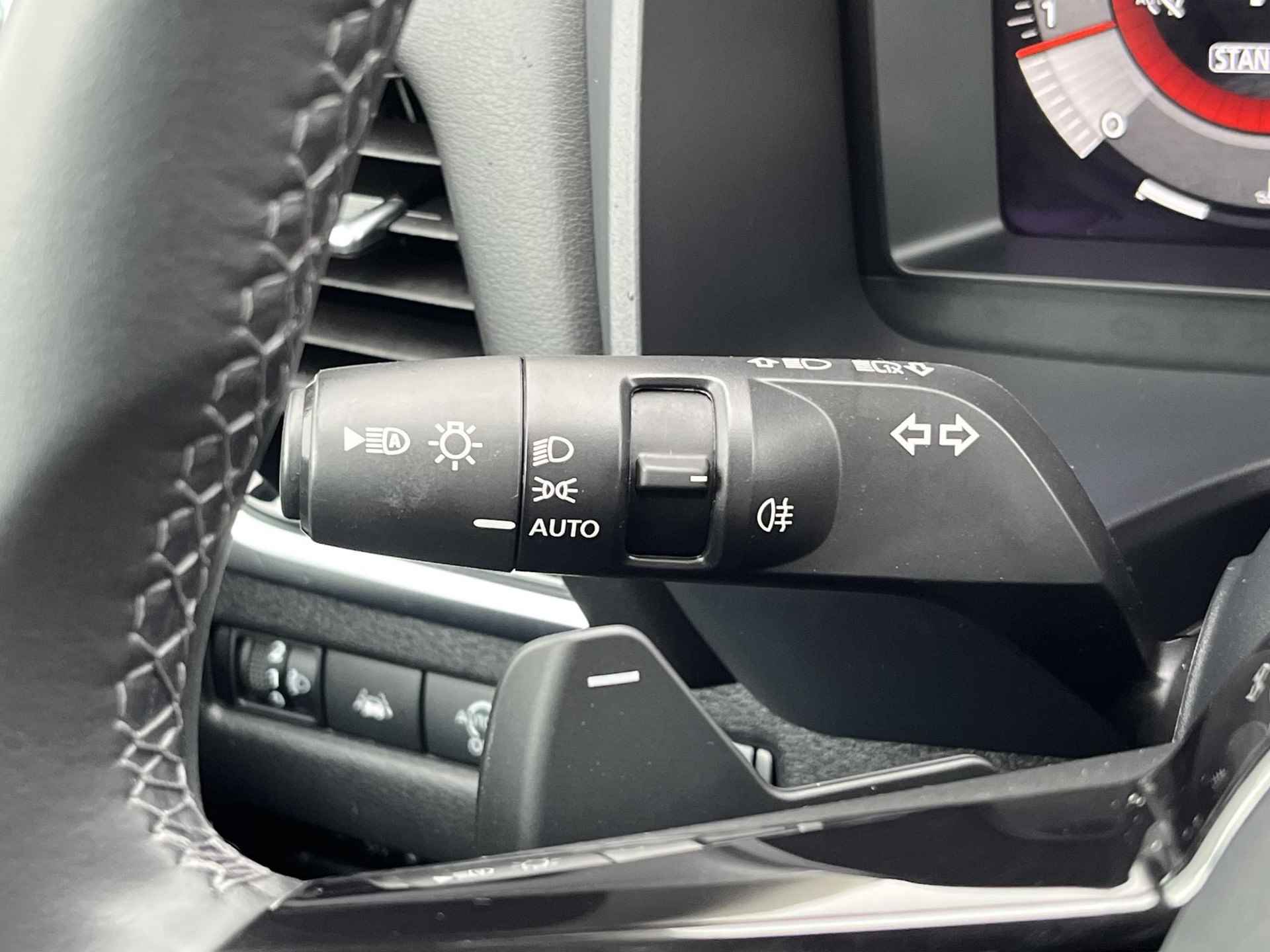 Nissan Qashqai 1.3 MHEV 158PK Xtronic Automaat N-Connecta / Panoramadak / Adaptieve cruise control / Keyless / Rondomzichtcamera - 33/47
