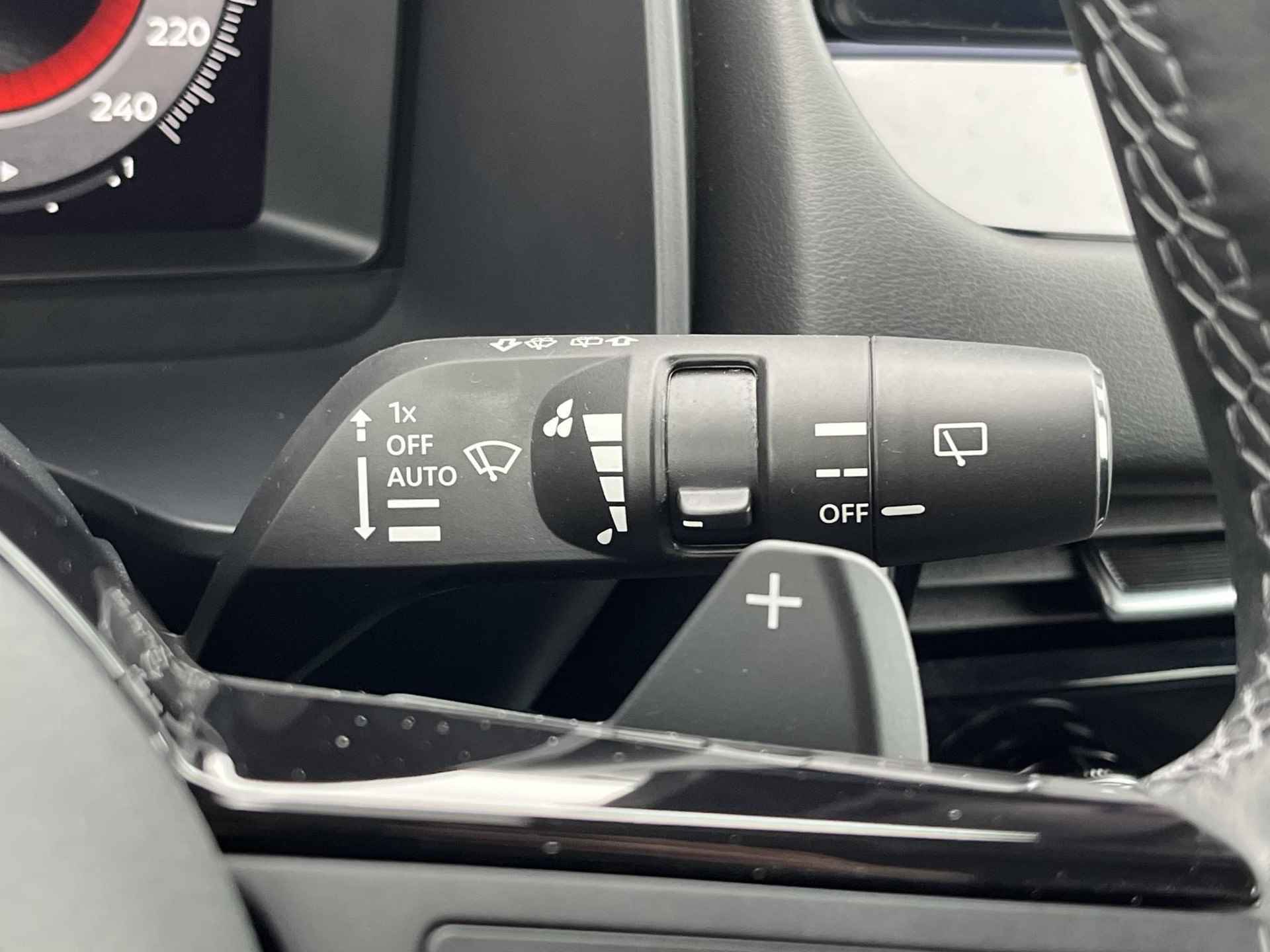 Nissan Qashqai 1.3 MHEV 158PK Xtronic Automaat N-Connecta / Panoramadak / Adaptieve cruise control / Keyless / Rondomzichtcamera - 34/47