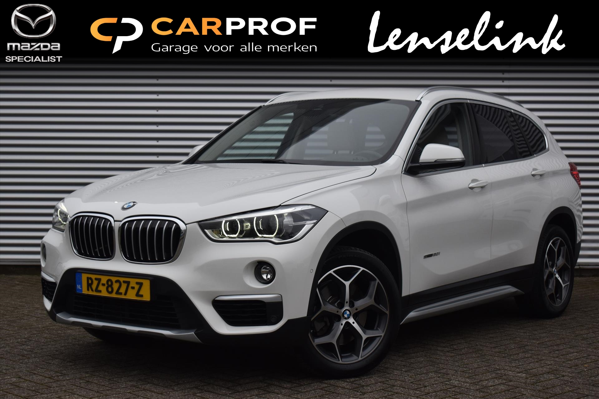 BMW X1 sDrive20i Corporate Lease High Executive | Trekhaak | Head-up display | Elek. achterklep | Leder | Stoelverwarming | Incl. BOVAG garantie, beurt etc..