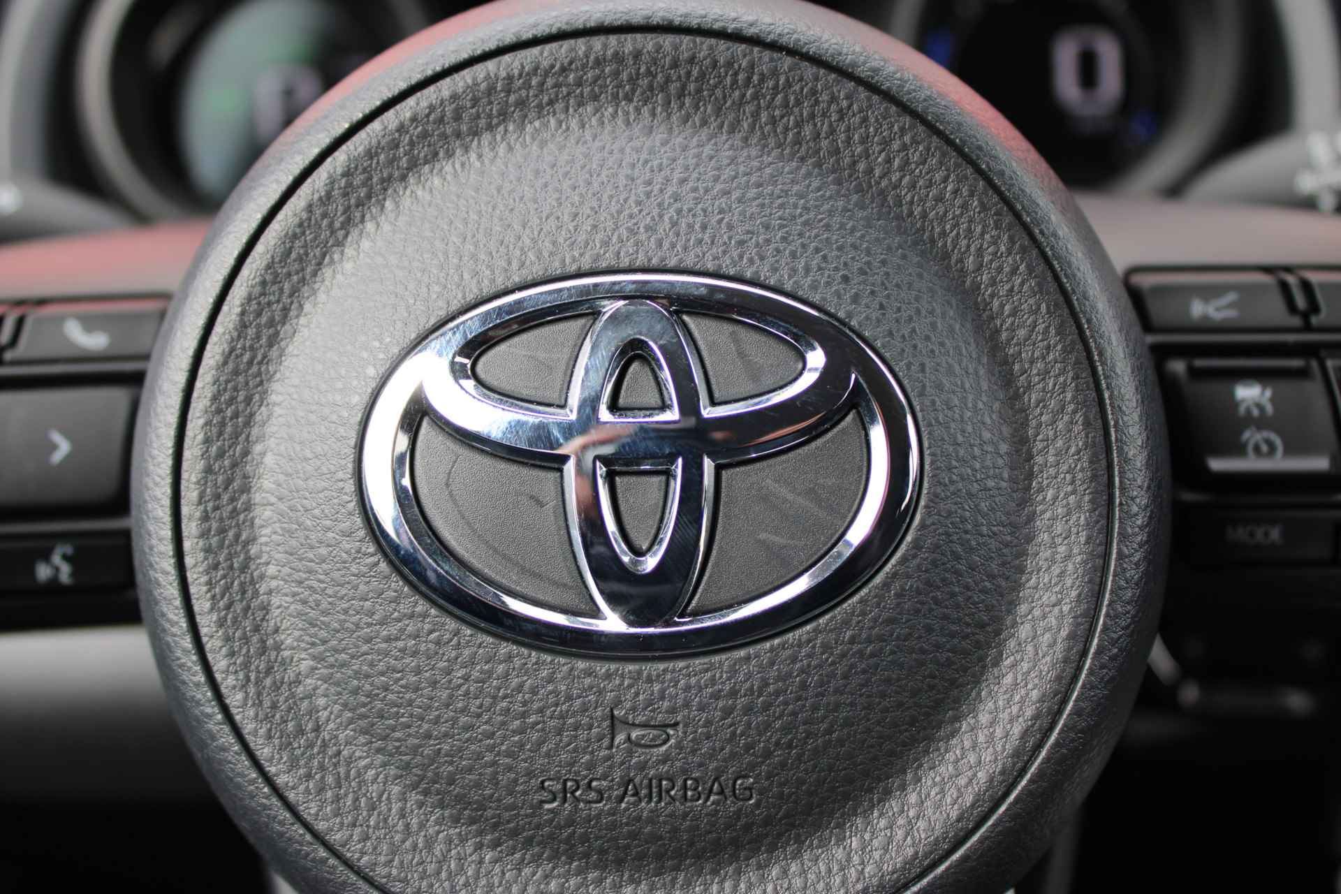 Toyota Yaris 1.5 Hybrid Dynamic Limited - 18/43