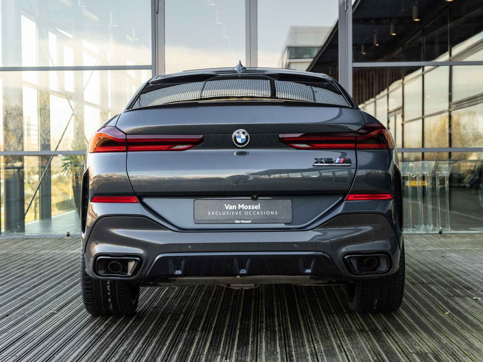 BMW X6 xDrive40i High Executive | M-SPORT PAKKET | BOWERS & WILKINS | SOFTCLOSE | PANORAMA/SCHUIF-KANTELDAK | STOELVENTILATIE | BMW LASER LIGHT | 22 INCH | 360 CAMERA | ADAPTIVE CRUISE CONTROL | NL AUTO | LUCHTVERING | INTEGRAL ACTIVE STEERING | - 6/50