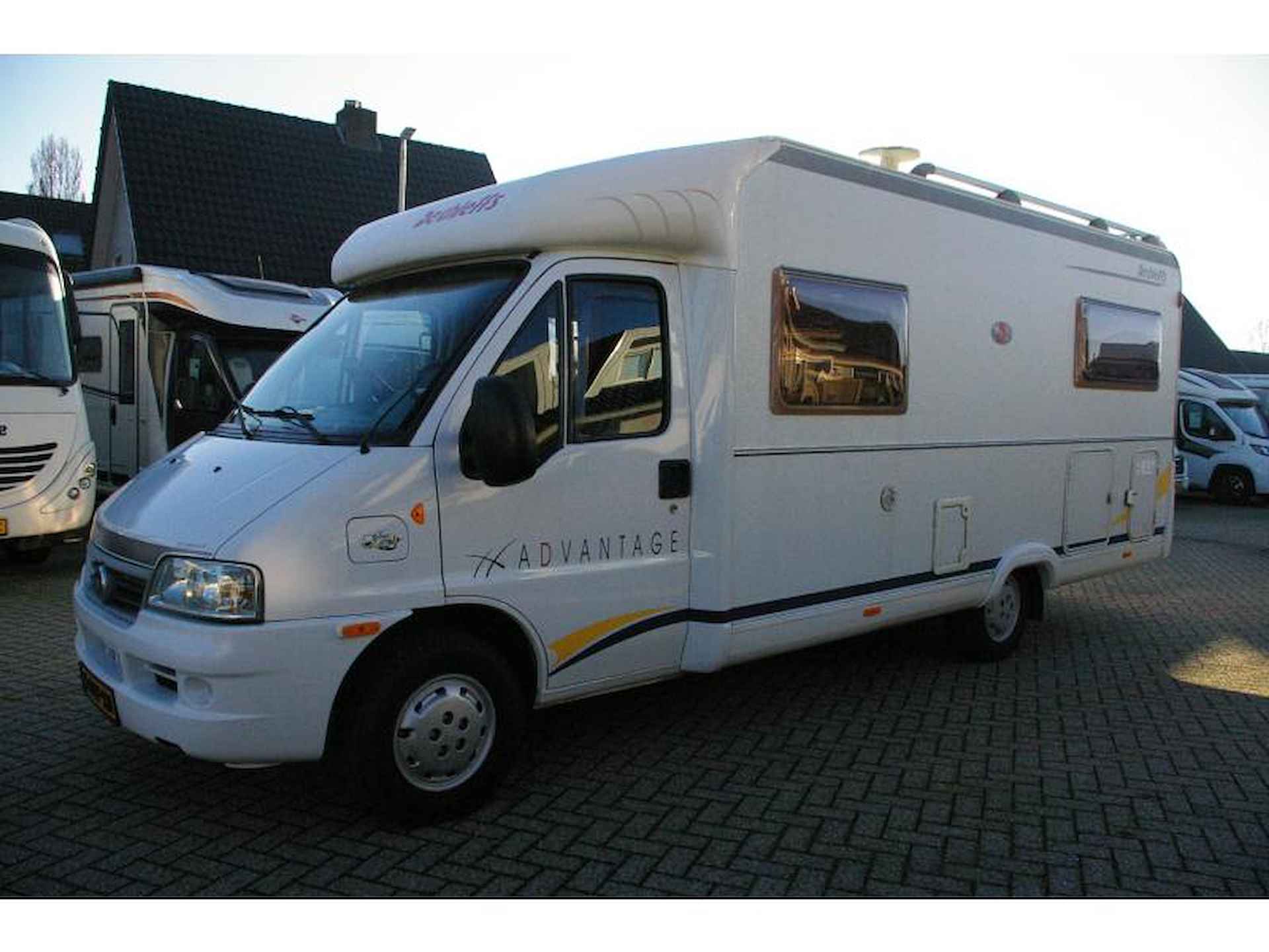 Dethleffs Advantage T 6611  Enkele bedden, 104500 km. - 4/14