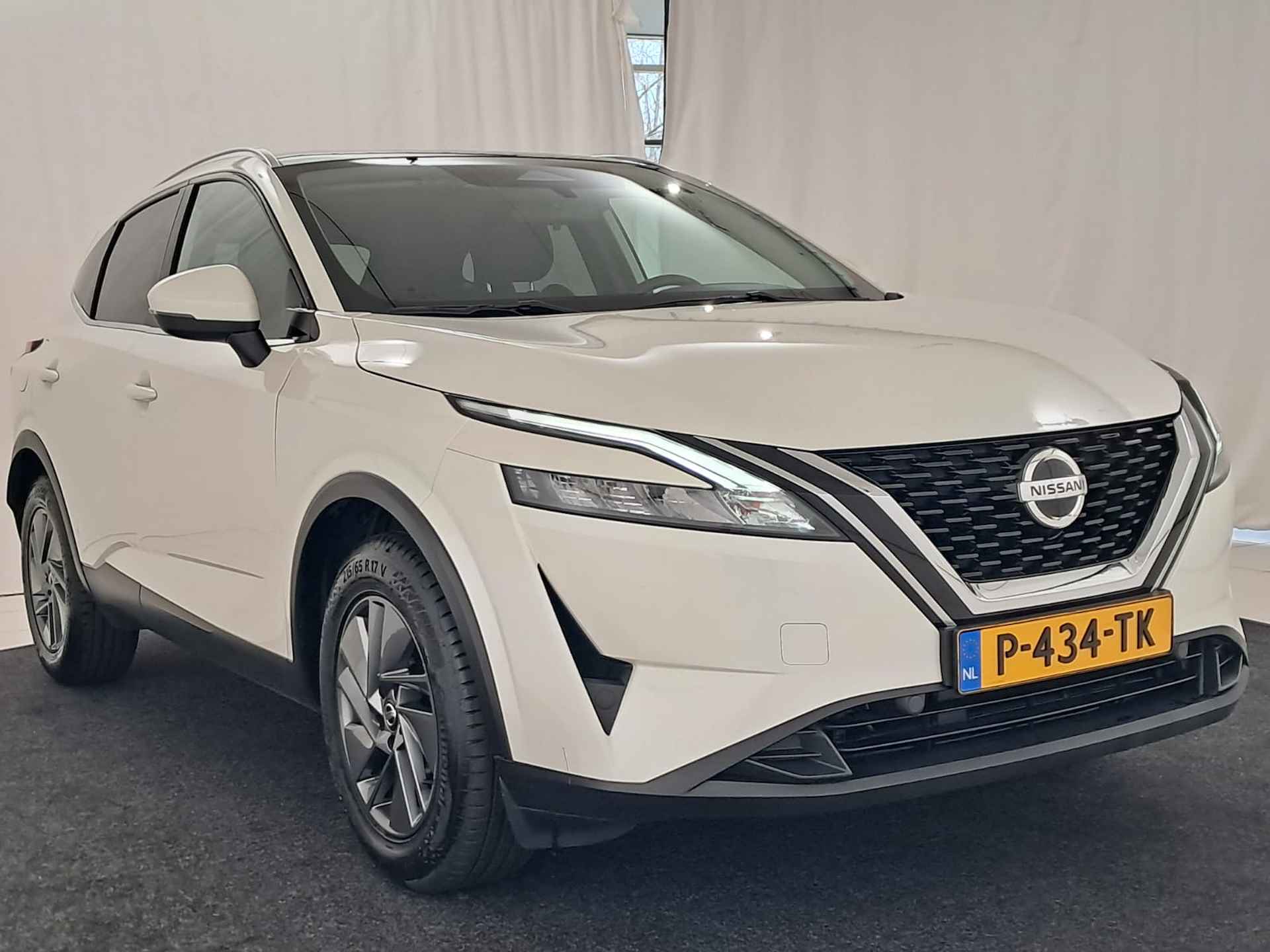 NISSAN Qashqai 1.3 Mild-Hybrid 140pk Acenta / Camera / Android Auto - Apple carplay - 2/28