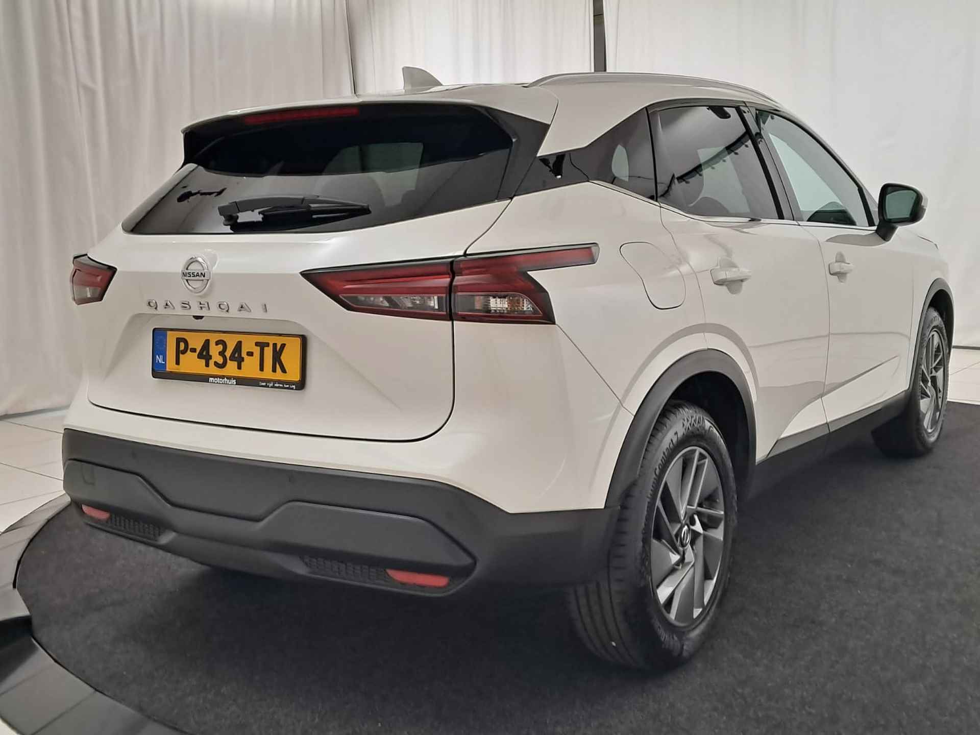 NISSAN Qashqai 1.3 Mild-Hybrid 140pk Acenta / Camera / Android Auto - Apple carplay - 3/28