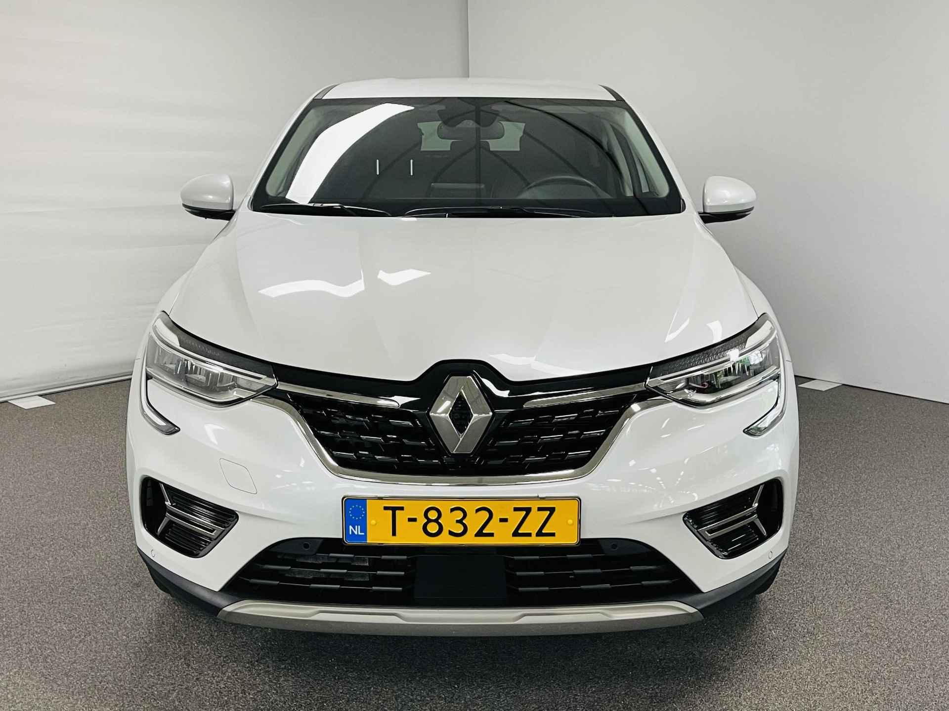 Renault Arkana 1.3 mild hybrid 160 techno Automaat Navi airco camera parkeersensoren adaptieve cruise controle en trafic jam 9.3 inch scherm orgineel nederlandse auto dealer onderhouden - 3/22