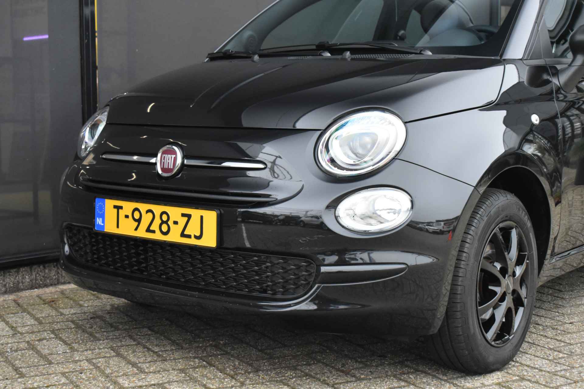 Fiat 500 Cabrio 1.0 Hybrid | Navigatie by App | Nieuwstaat! | Cruise Control | Airco | Apple Carplay | Android Auto | Bluetooth-Telefoonv - 27/42