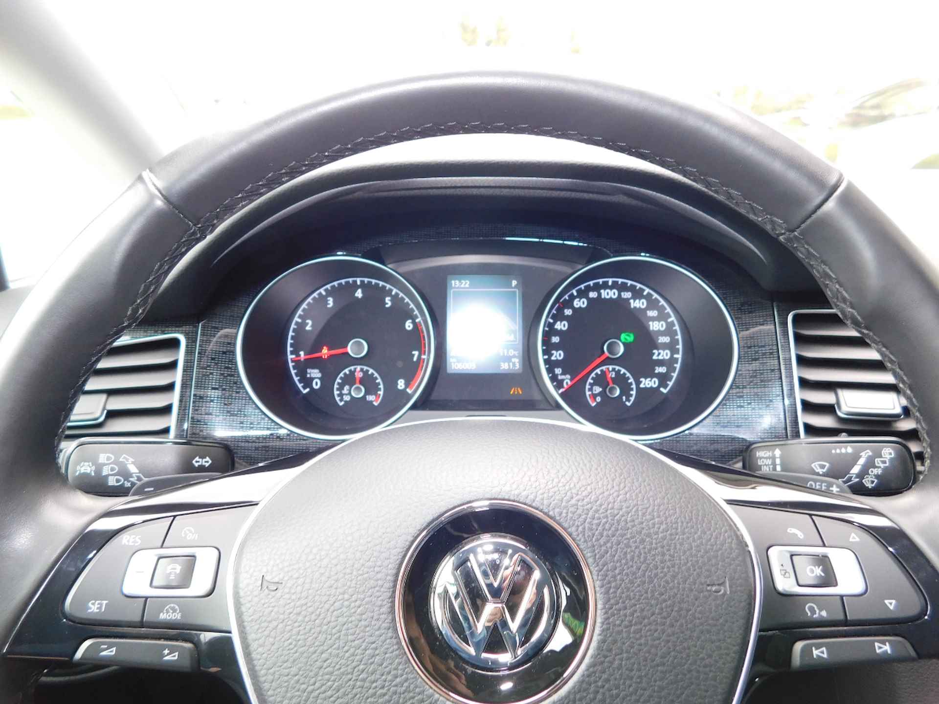 Volkswagen Golf Sportsvan 1.4TSI 150PK DSG HIGHLINE!! All-in Prijs! Trekhaak - 10/29