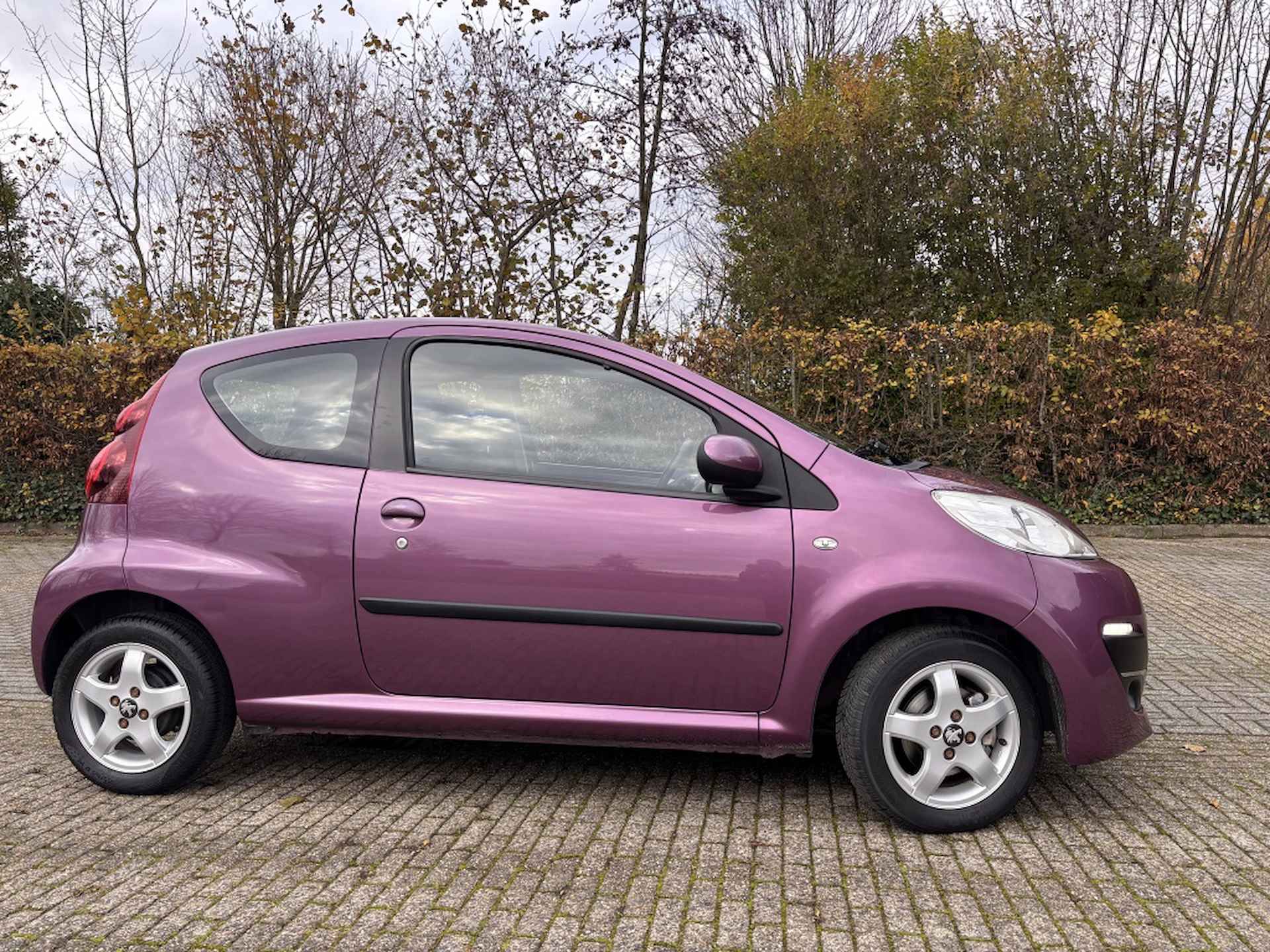 Peugeot 107 1.0 Active - 10/19