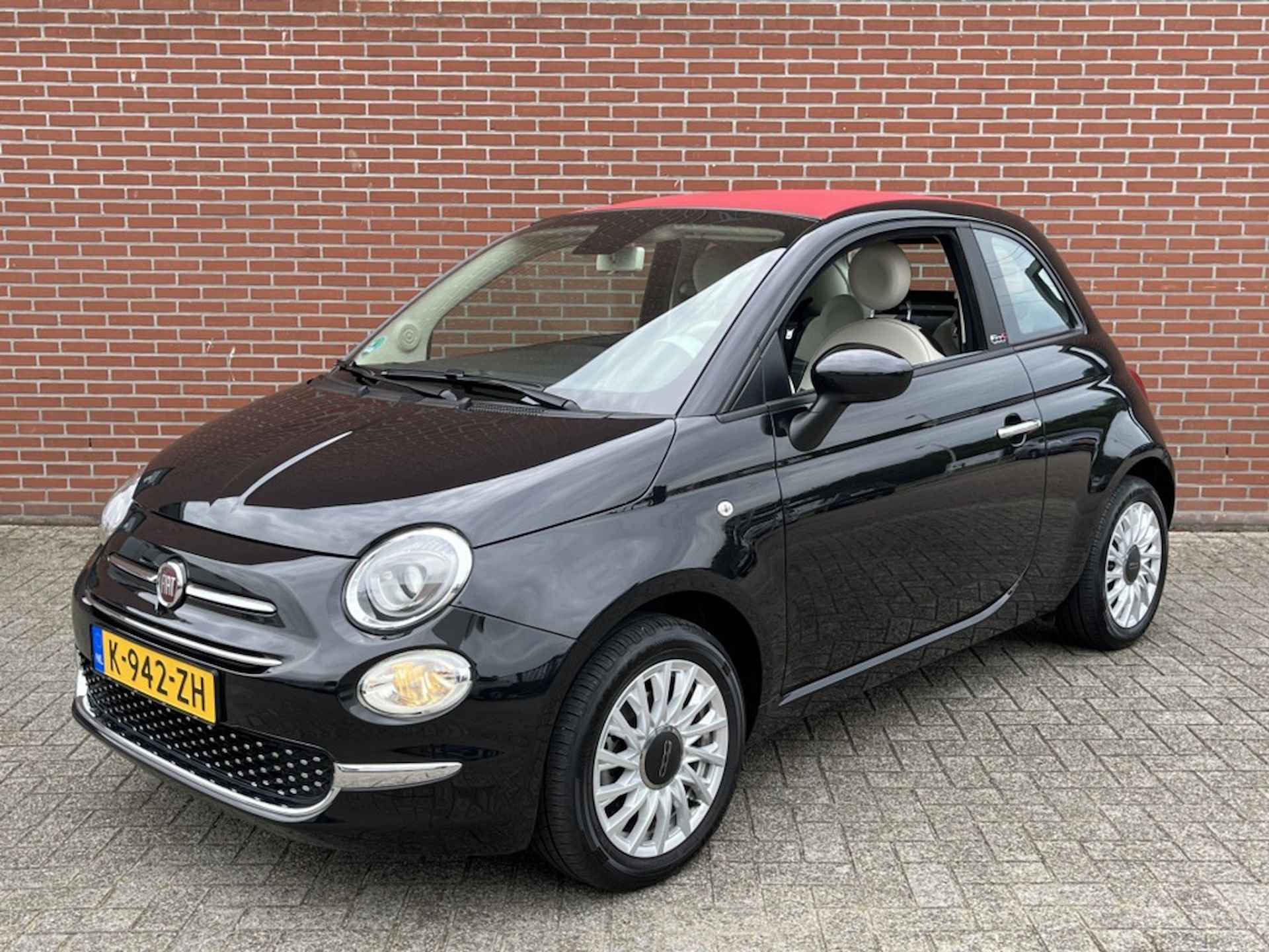 FIAT 500c 1.0 Hybrid Lounge NAVI CARPLAY PDC CRUISE - 2/28