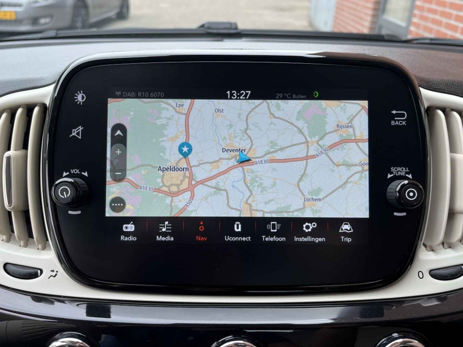 FIAT 500c 1.0 Hybrid Lounge NAVI CARPLAY PDC CRUISE - 10/28