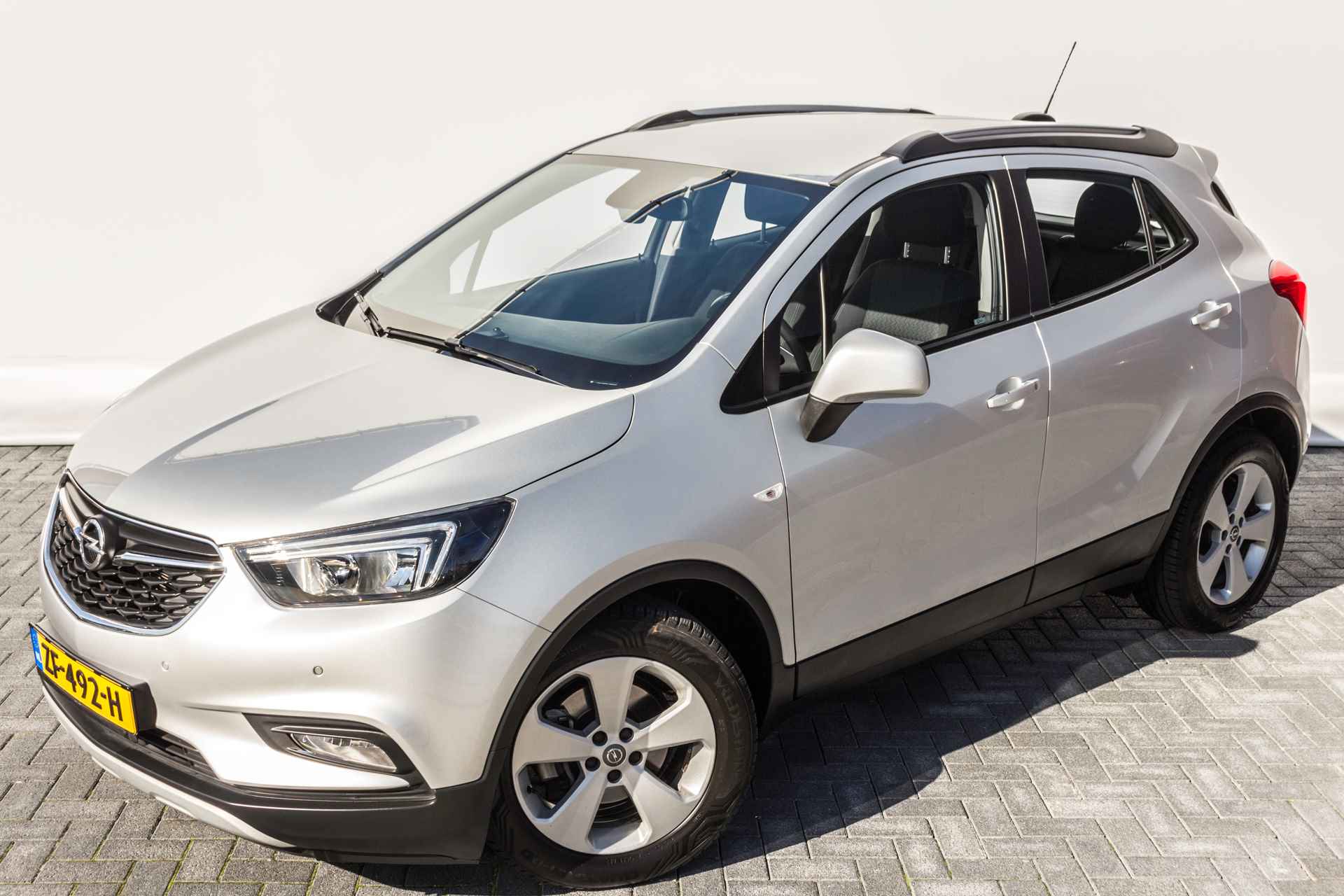 Opel Mokka X 1.4 140 PK Turbo Innovation AUTOMAAT RIJKLAAR INCL:GARANTIE. Parkeersensoren V/A  | 17'' LMV | Clima | Cruise | Navigatie | Trekhaak | - 17/36