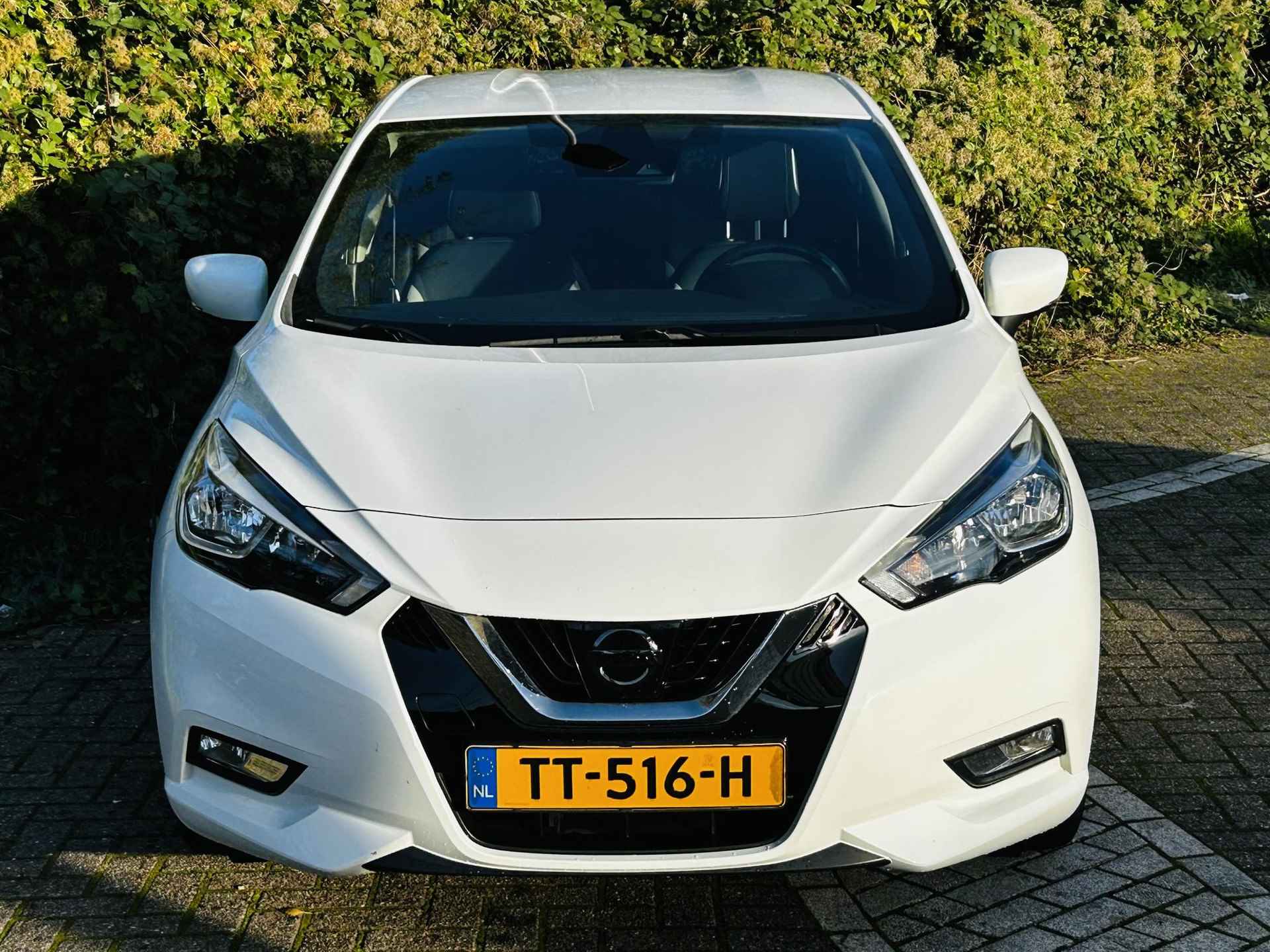 Nissan Micra 0.9 IG-T Tekna Navi , camera , stoelverwarming , lm velgen zwart , cruise , climate , tel . - 3/27