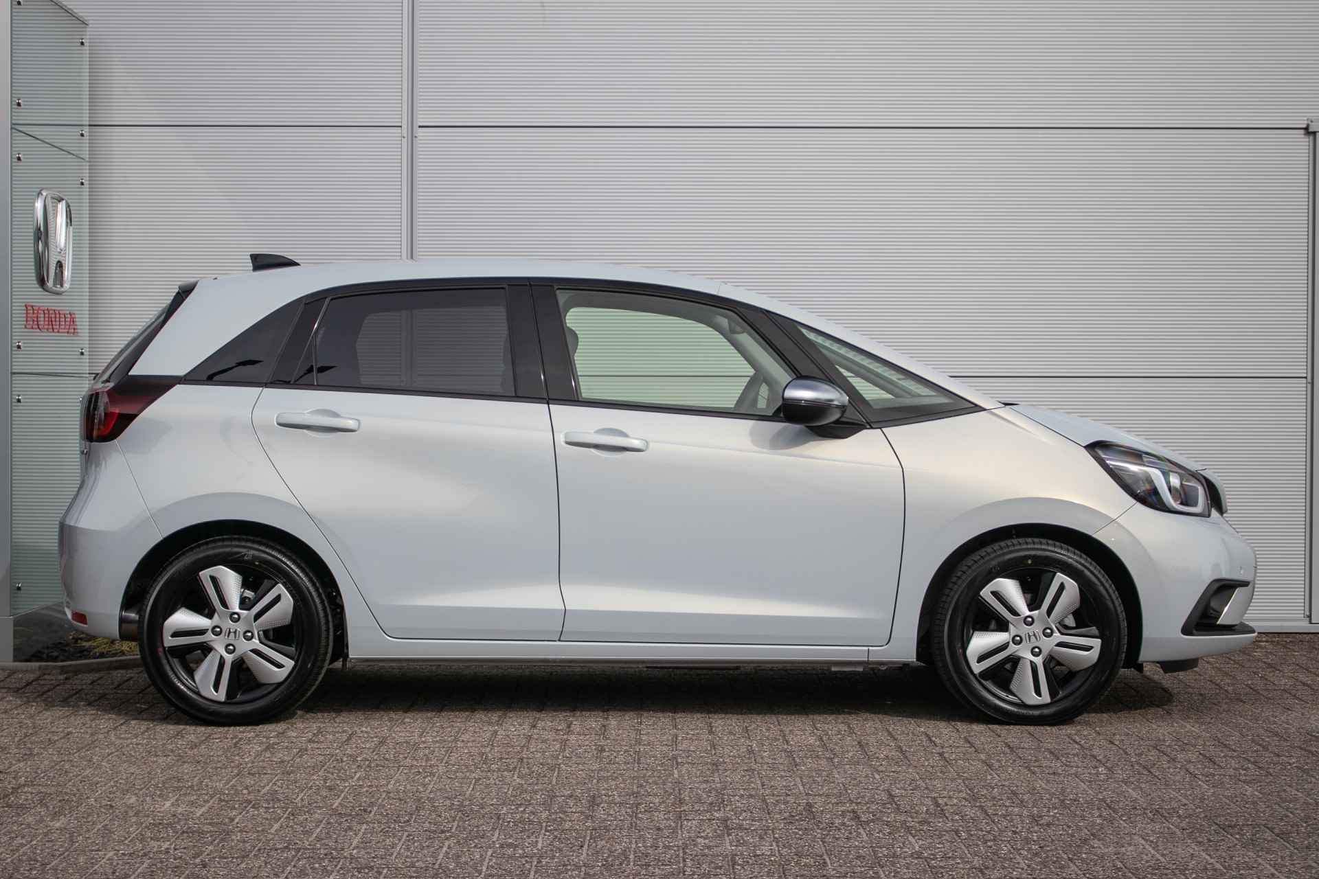 Honda Jazz 1.5 e:HEV Executive Automaat - All-in rijklaarprijs | navi/camera | Stuurverwarming | Honda Sensing - 2/36