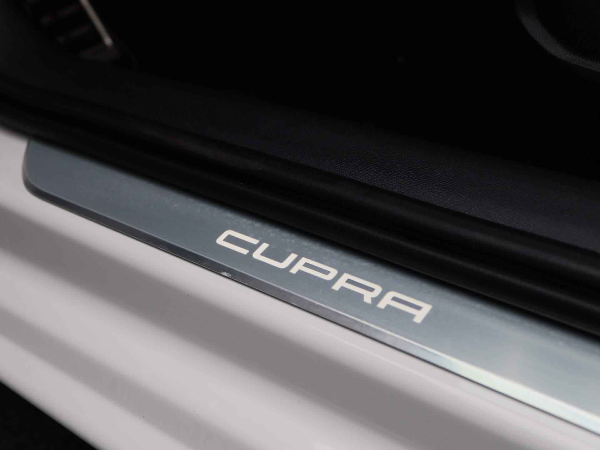 CUPRA Leon 1.4 e-Hybrid Essential | STUURVERWARMING | PARKEERSENSOREN | NAVIGATIE | HALF-LEDER | - 31/42