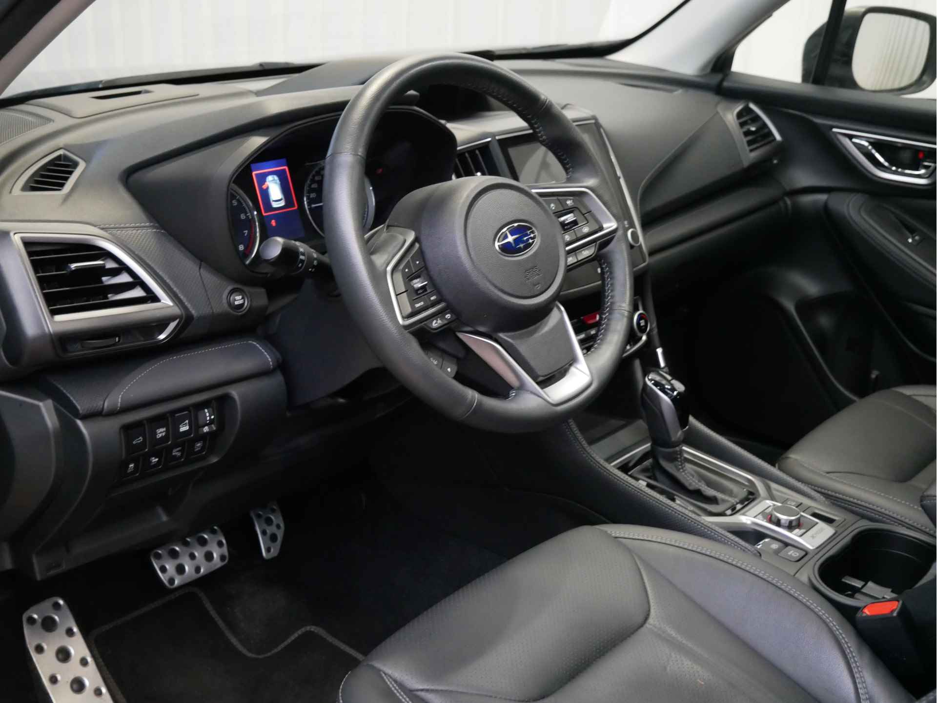 Subaru Forester 2.0i e-BOXER Premium met Trekhaak! Eye-Sight / Navigatie / Apple Carplay en android auto - 16/29