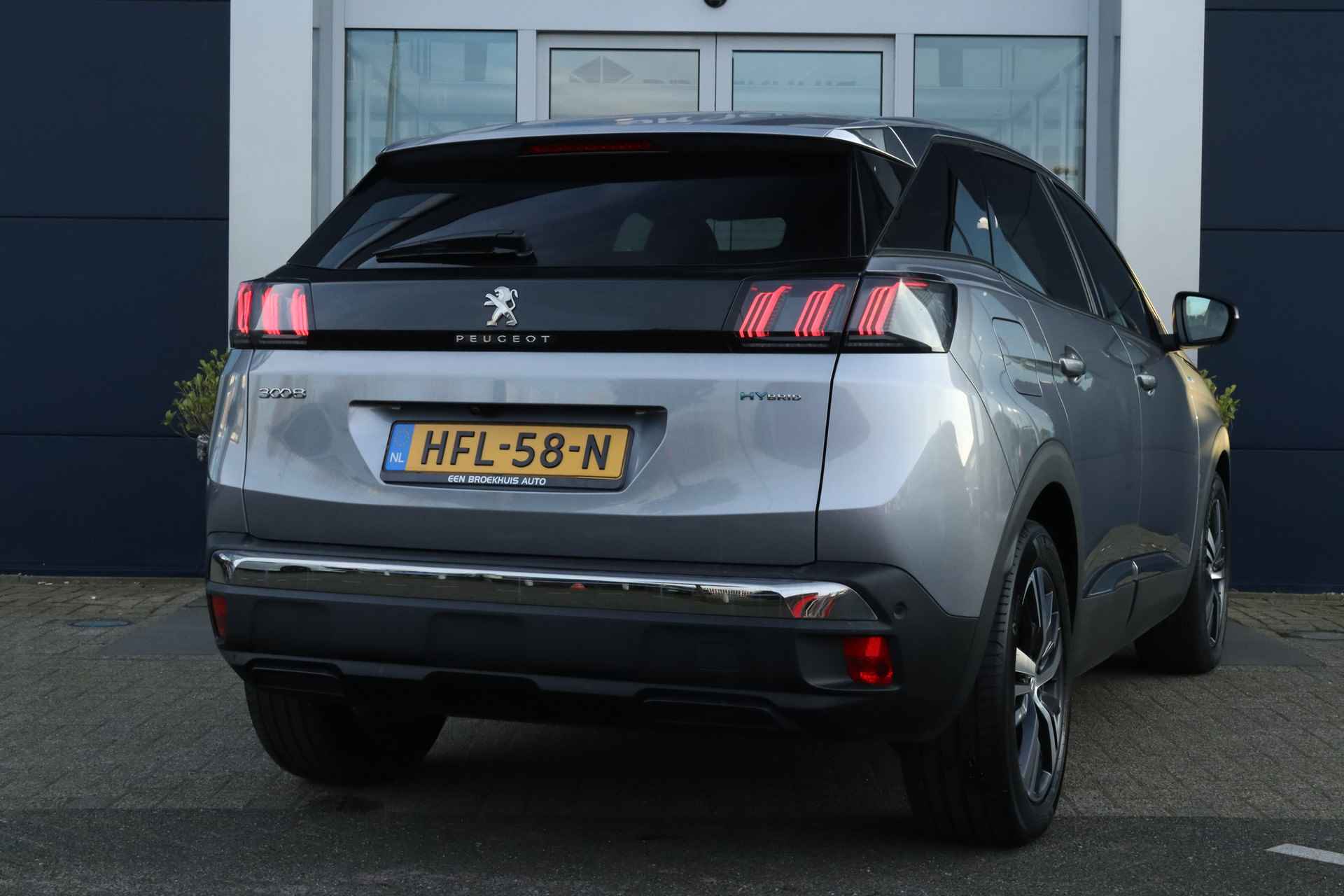 Peugeot 3008 1.6 HYbrid 225 Allure Pack Business - 2/34