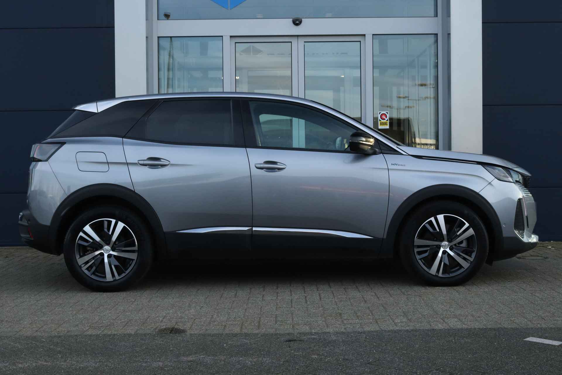 Peugeot 3008 1.6 HYbrid 225 Allure Pack Business - 26/34