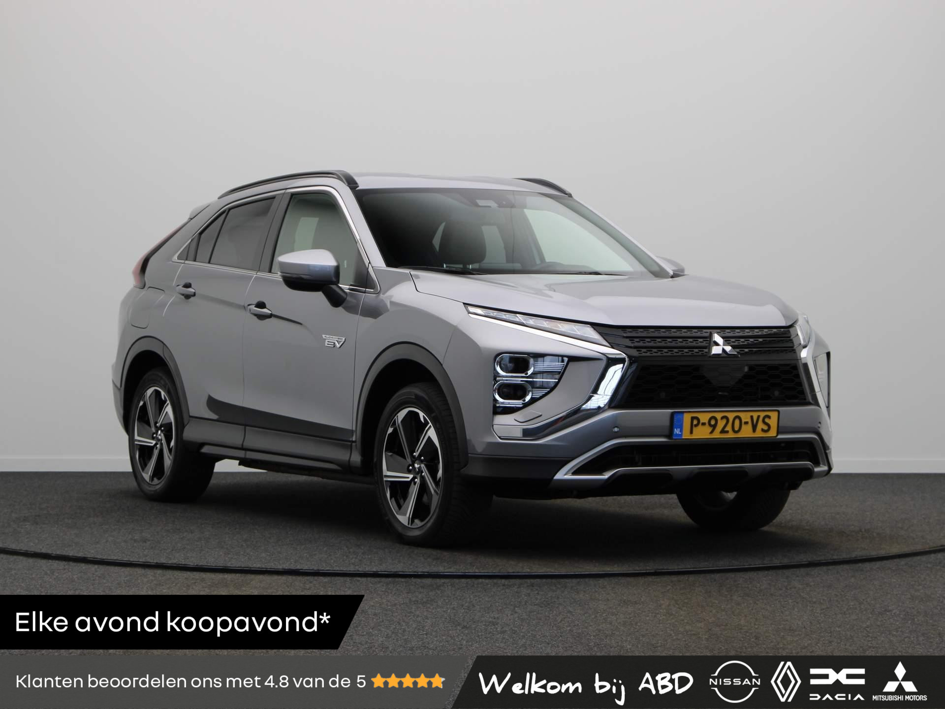 Mitsubishi Eclipse Cross 2.4 PHEV Intense+ | Trekhaak | Achteruitrijcamera | Apple Carplay/Android Auto | 18'' Lichtmetalen Velgen | Stoelverwarming |