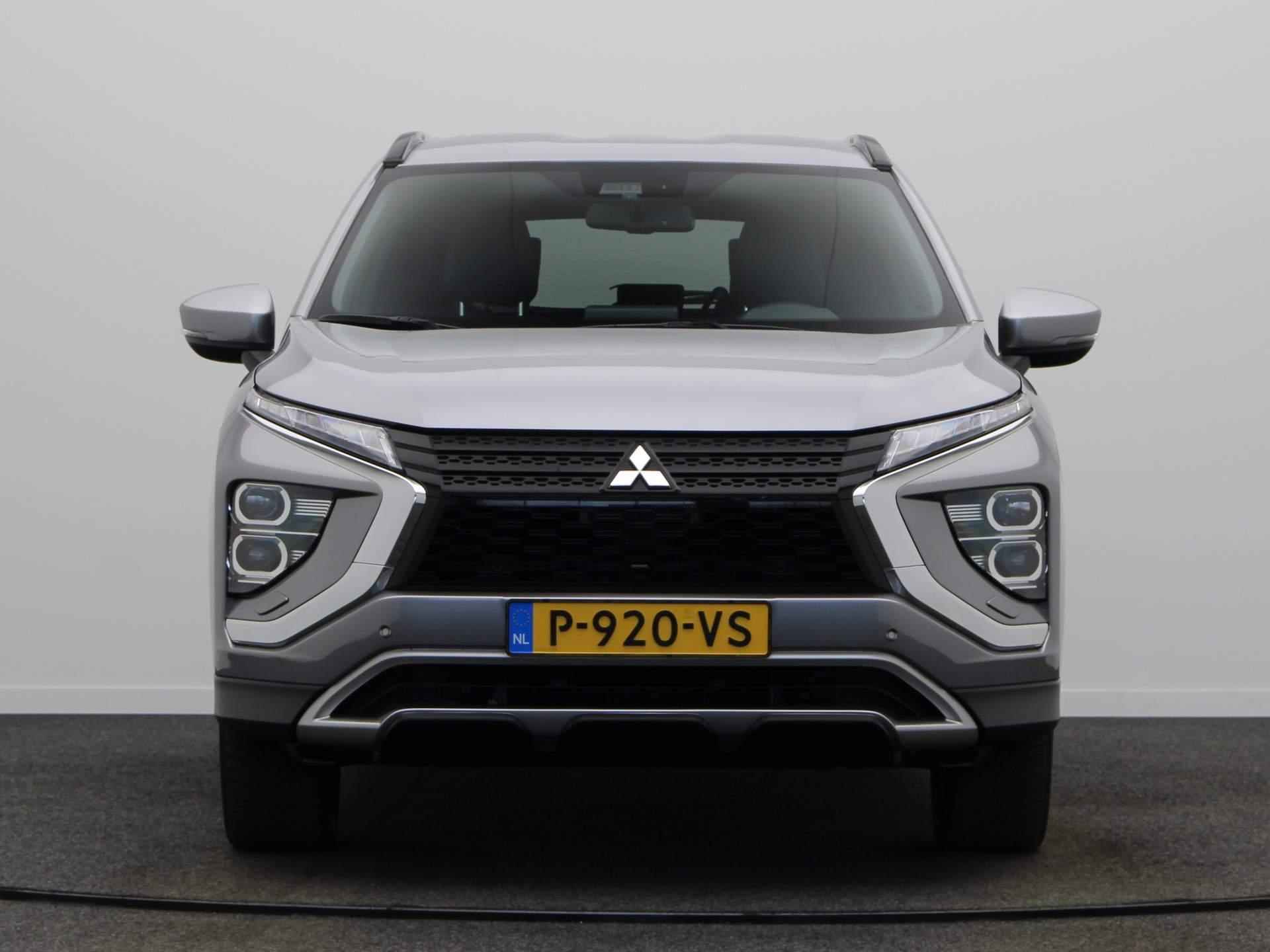 Mitsubishi Eclipse Cross 2.4 PHEV Intense+ | Trekhaak | Achteruitrijcamera | Apple Carplay/Android Auto | 18'' Lichtmetalen Velgen | Stoelverwarming | - 6/56