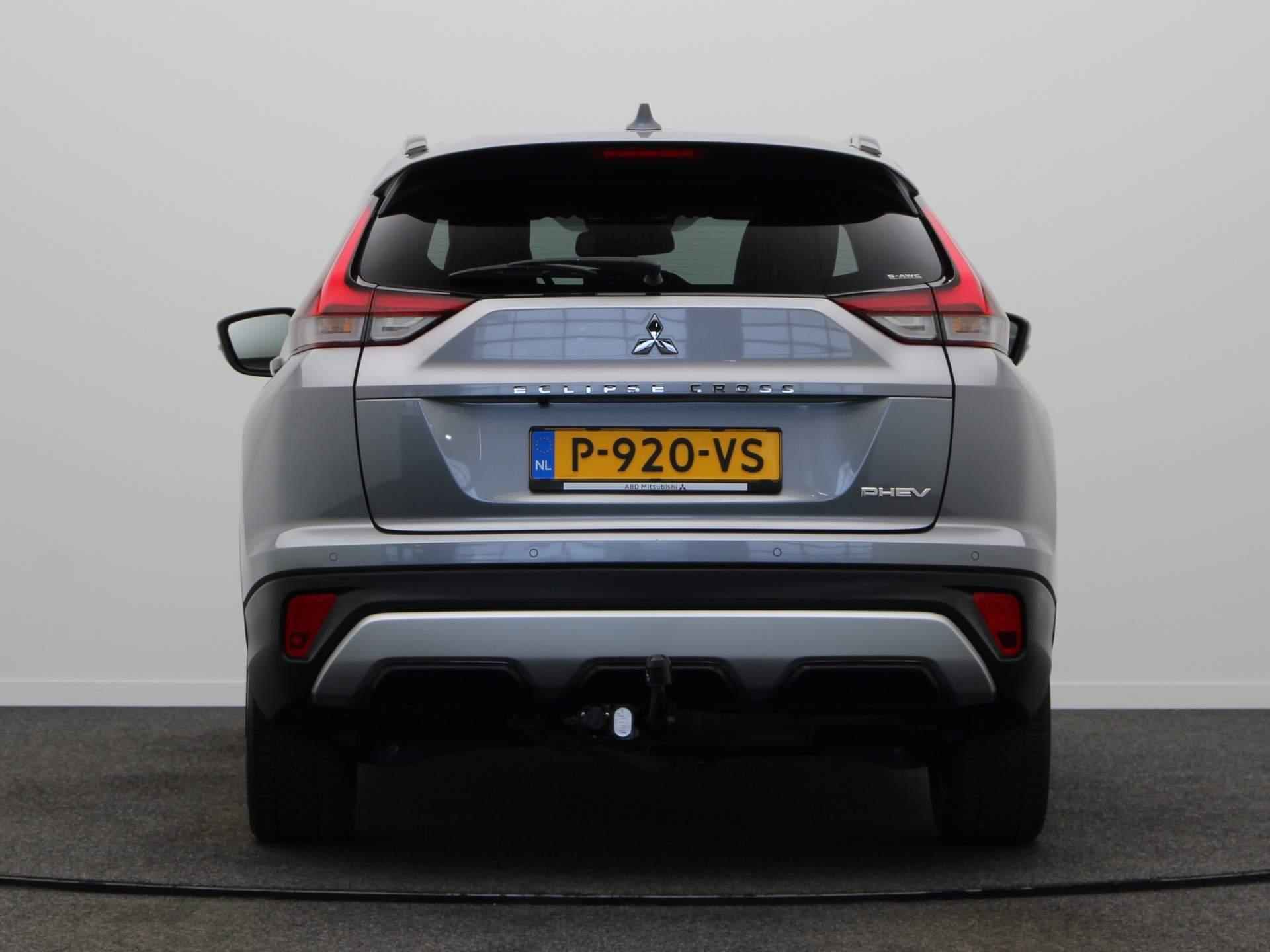 Mitsubishi Eclipse Cross 2.4 PHEV Intense+ | Trekhaak | Achteruitrijcamera | Apple Carplay/Android Auto | 18'' Lichtmetalen Velgen | Stoelverwarming | - 7/56