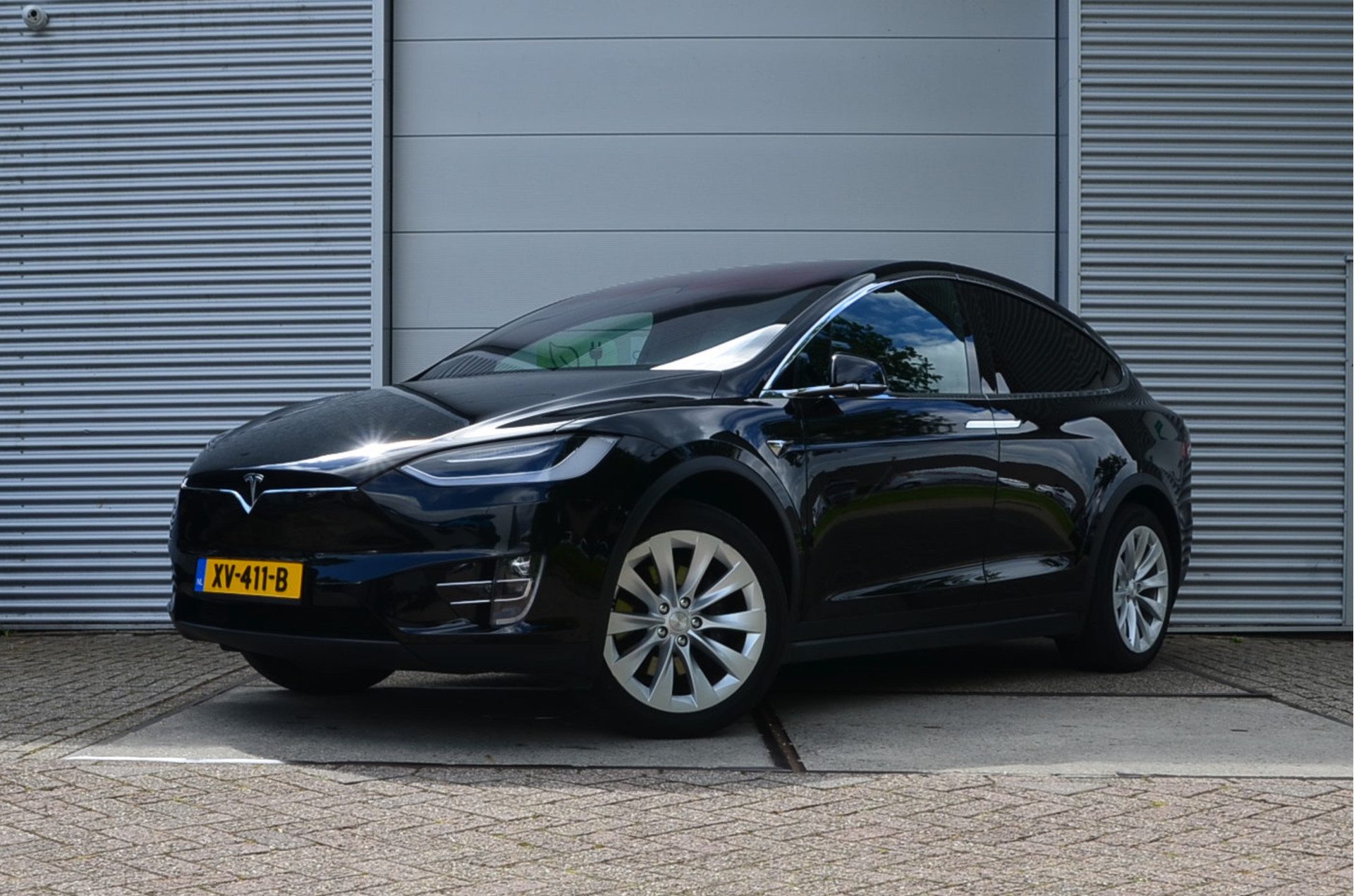 Tesla Model X 75D (4x4) AutoPilot2.5, Rijklaar prijs bij viaBOVAG.nl